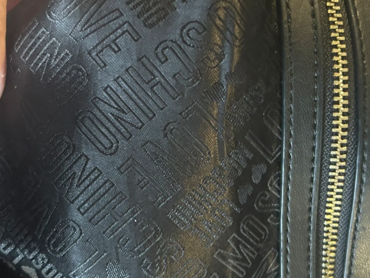 Love Moschino Black Handbag image indicator(8)