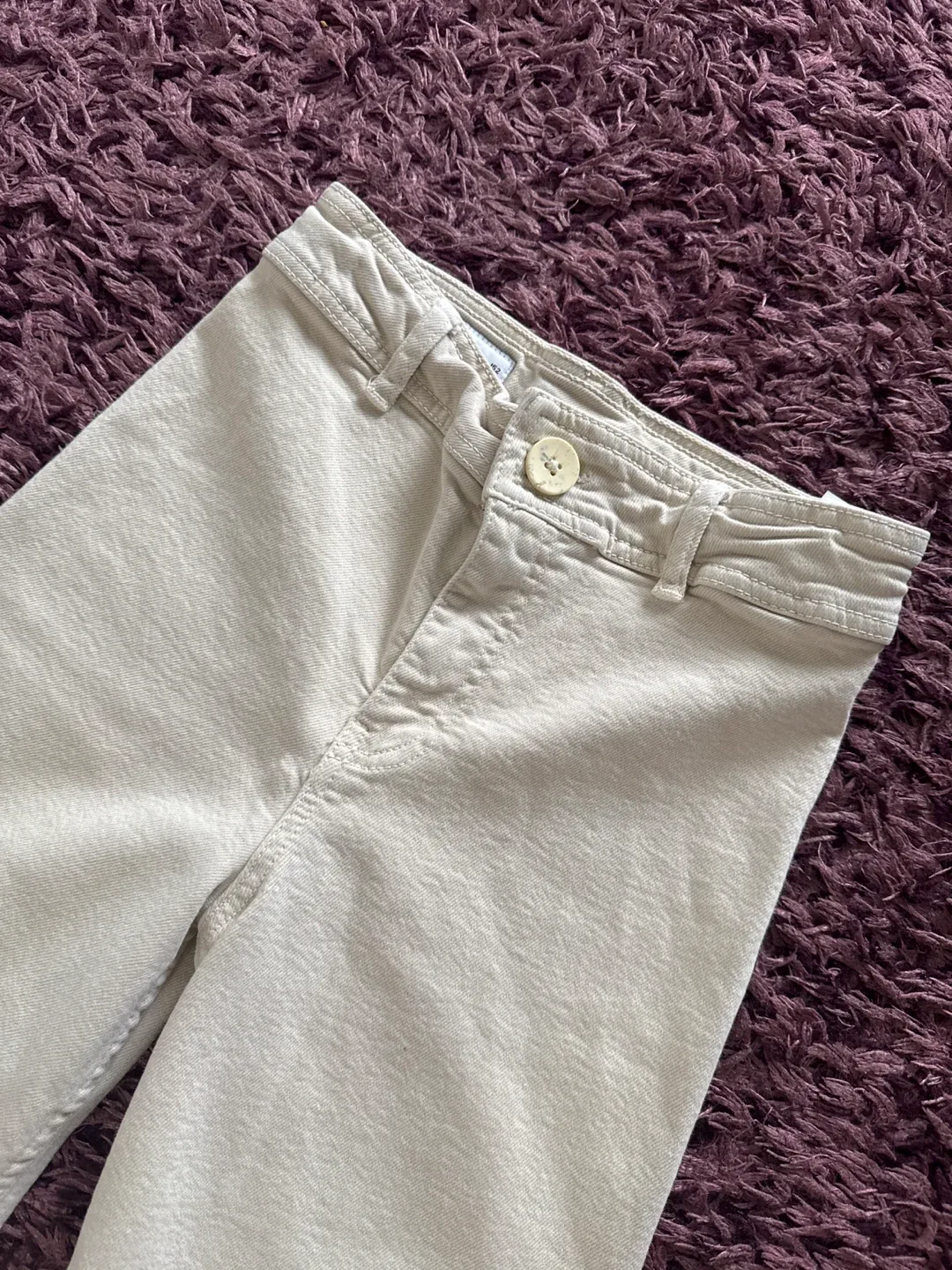 Zara Cream Wide Leg Jeans - Size 11-12 image indicator(4)
