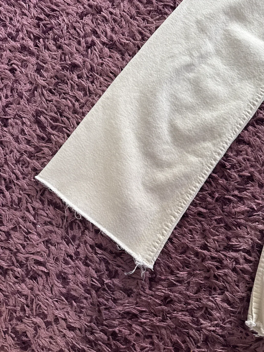 Zara Cream Wide Leg Jeans - Size 11-12 image indicator(3)