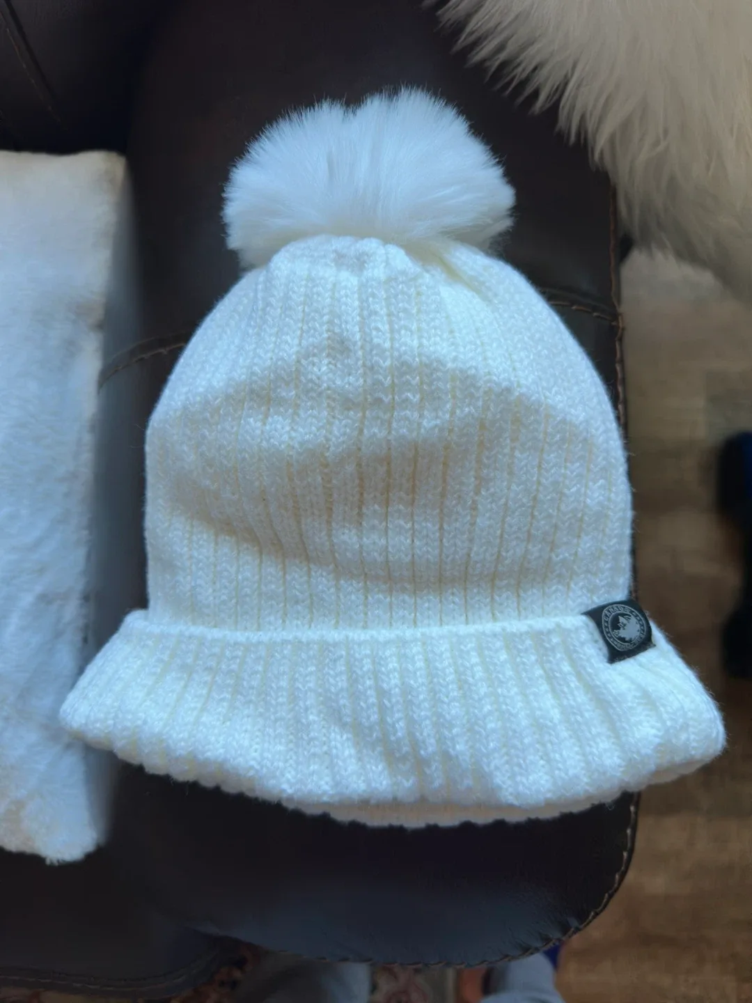 White Beanie with Pom Pom thumbnail