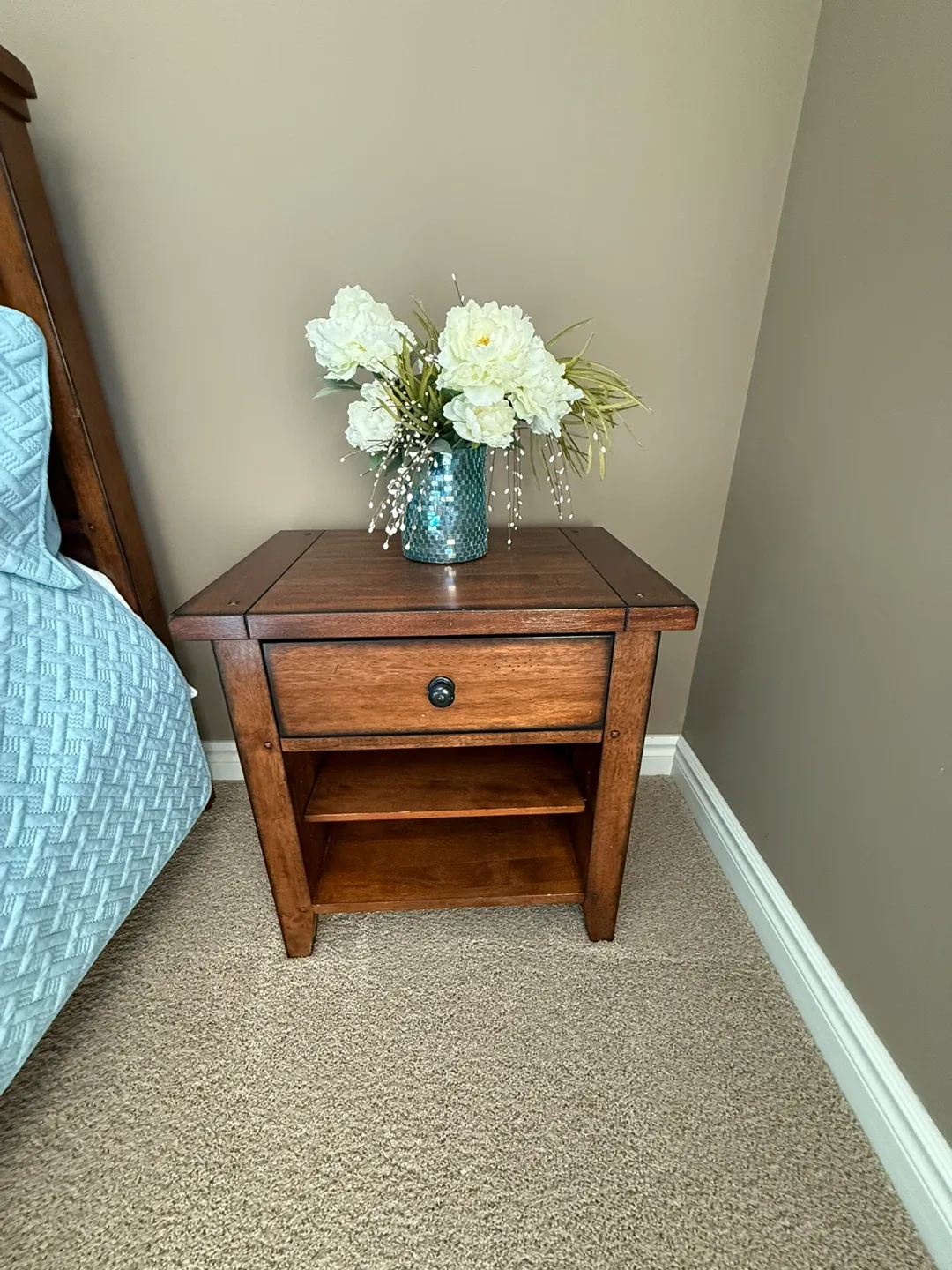 Queen Bedroom  Set - Bed Frame, Nightstand, Dresser image indicator(4)