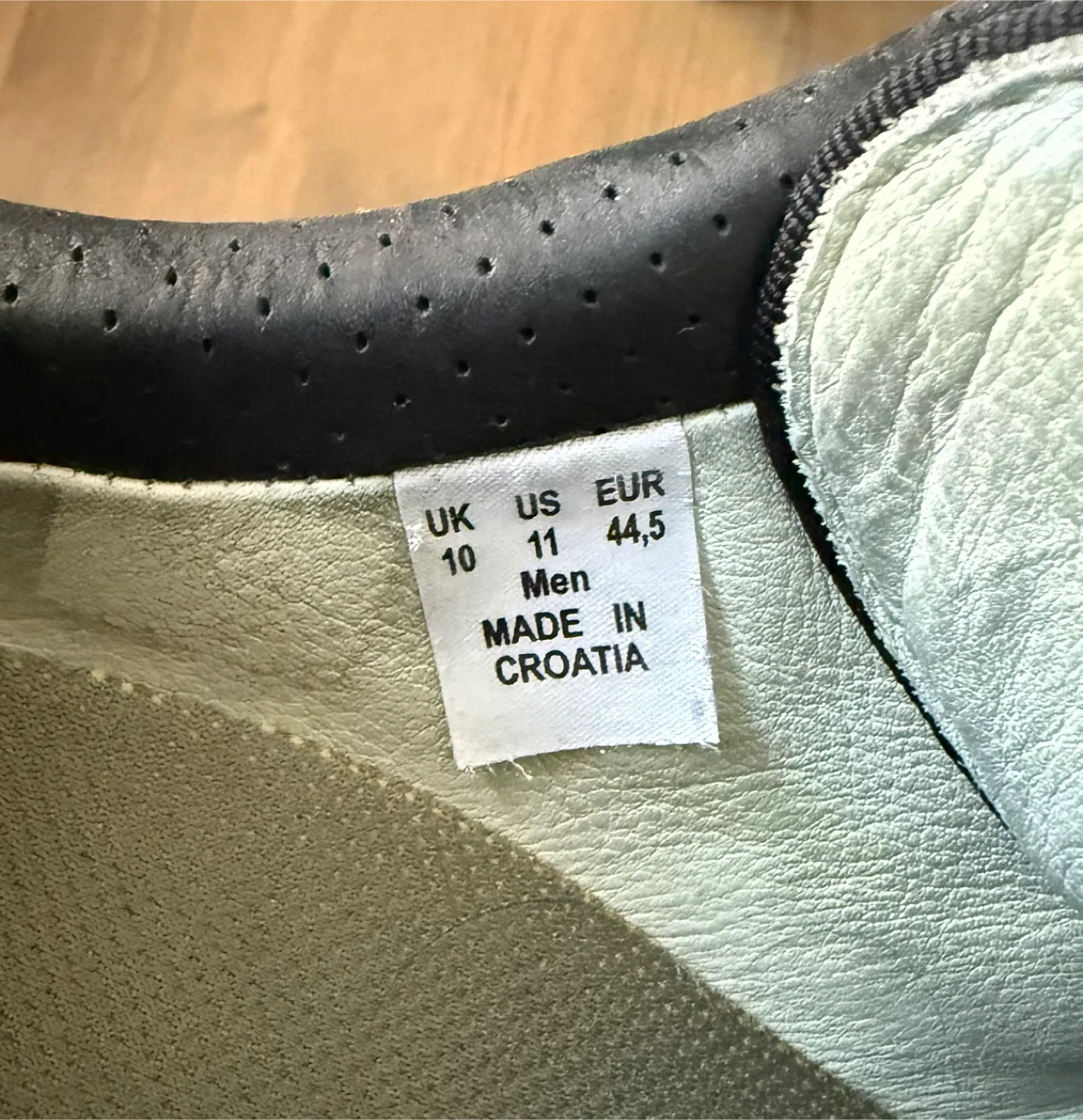 Hanwag ROTPUNKT LOW LL Hiking Shoes - size 11 image indicator(4)