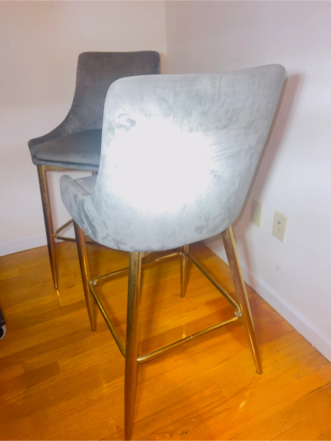 Set of 2 Gray Velvet Bar Stools - photo 4