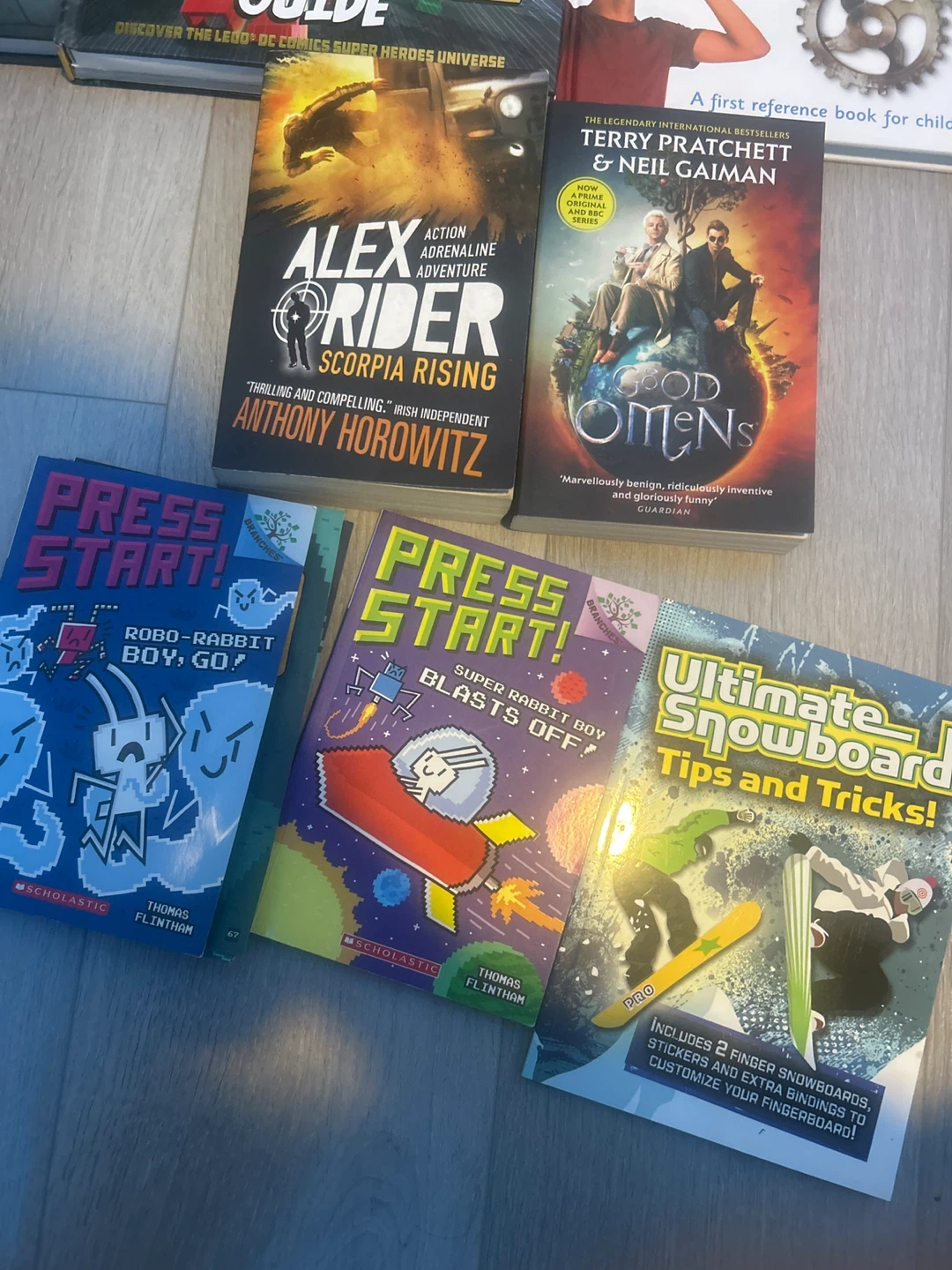 Pile of books - photo 2