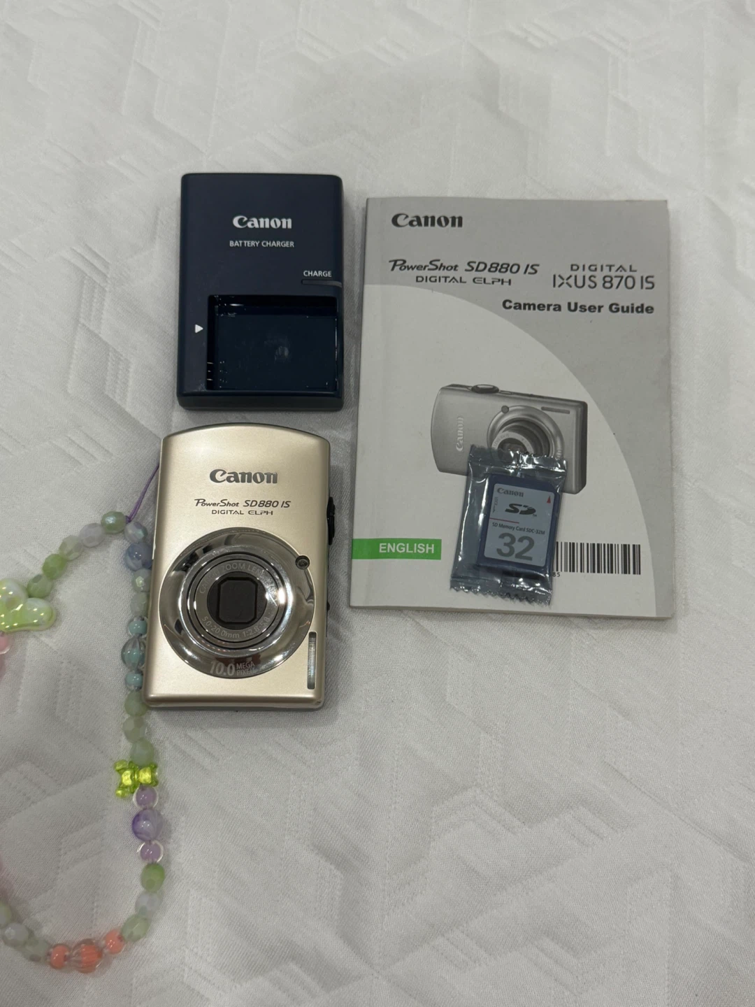 Canon PowerShot SD880 IS Digital Camera