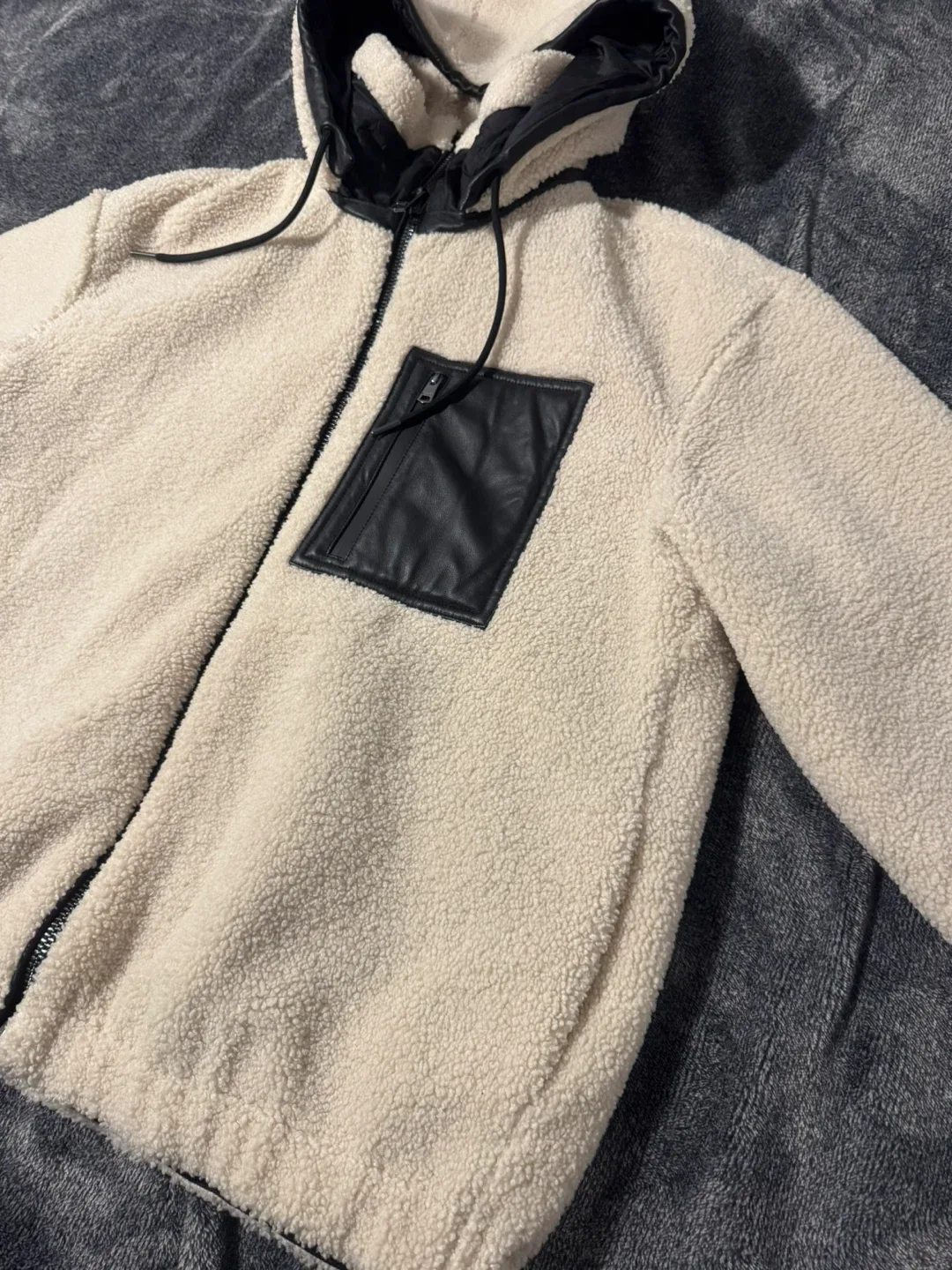 Massimo Dutti Cream Sherpa Jacket image indicator(3)