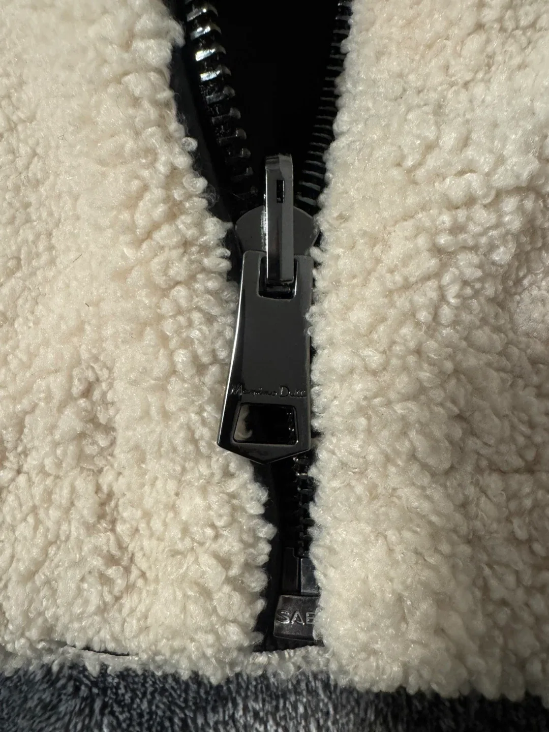 Massimo Dutti Cream Sherpa Jacket image indicator(4)