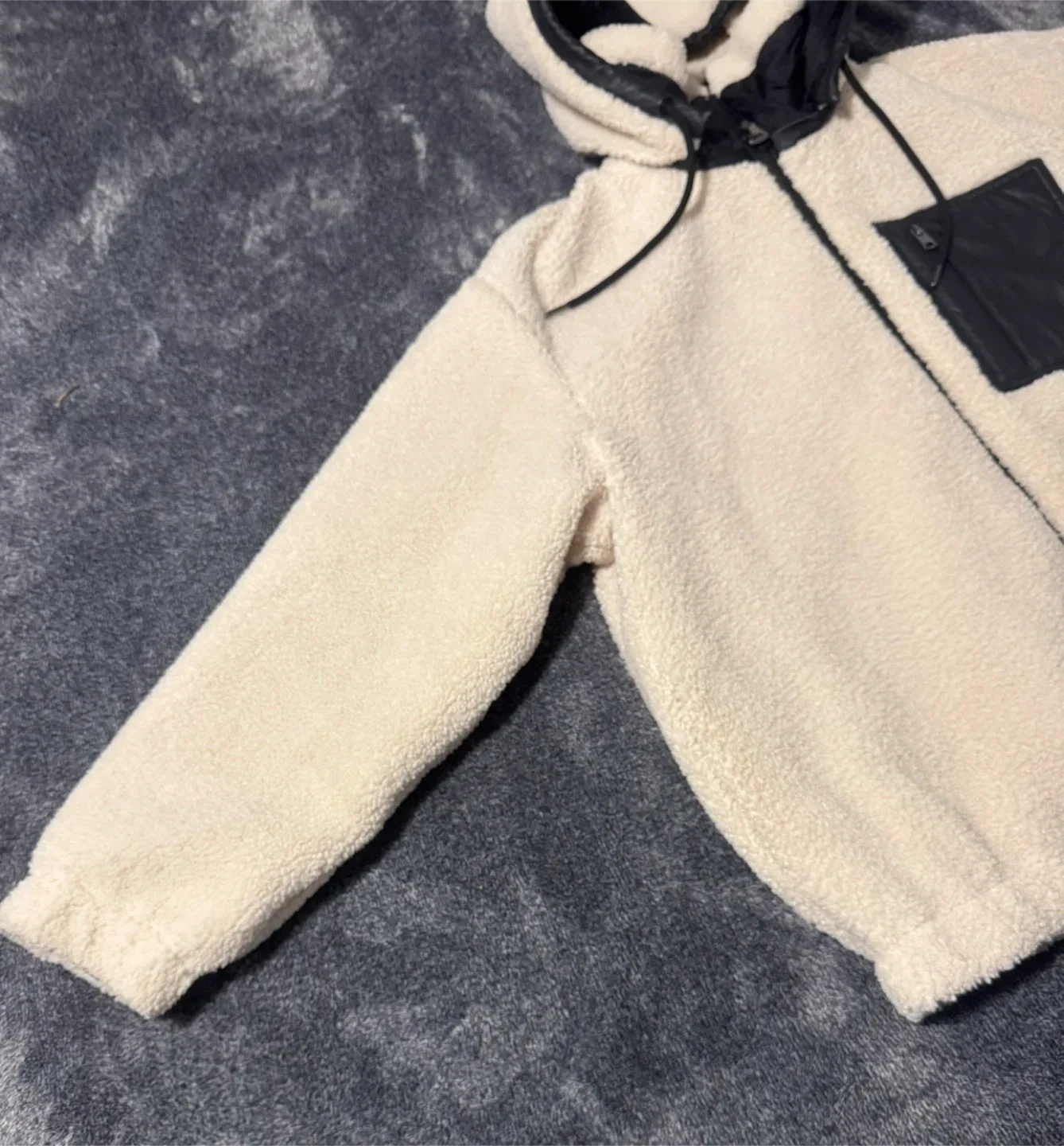 Massimo Dutti Cream Sherpa Jacket image indicator(2)