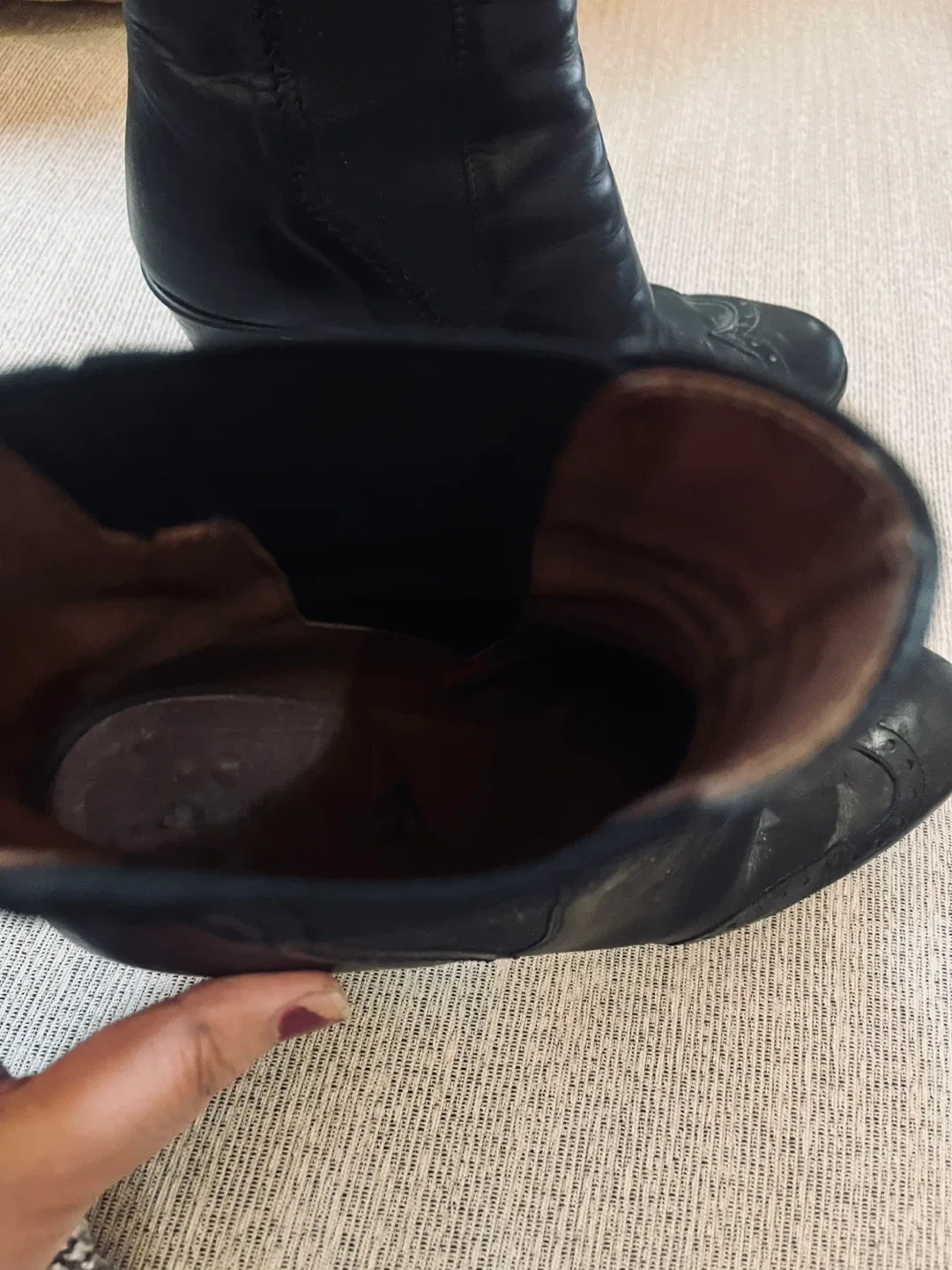 Italian Black Leather Ankle Boots image indicator(5)