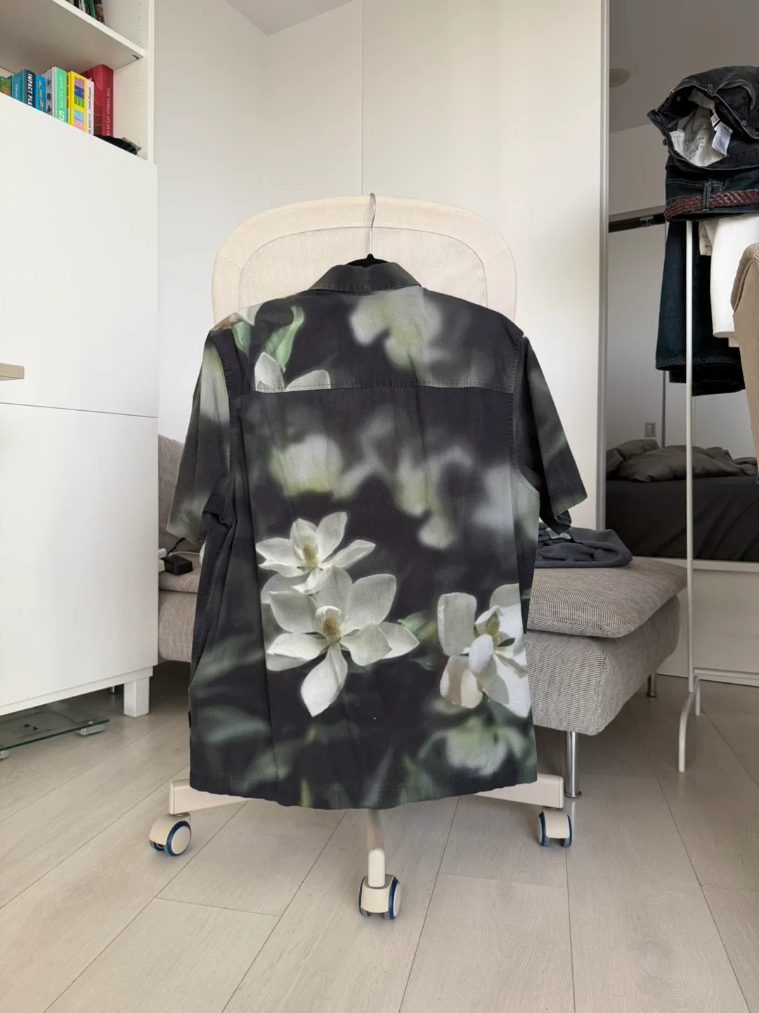 Ted baker Floral Print Short Sleeve Shirt image indicator(2)