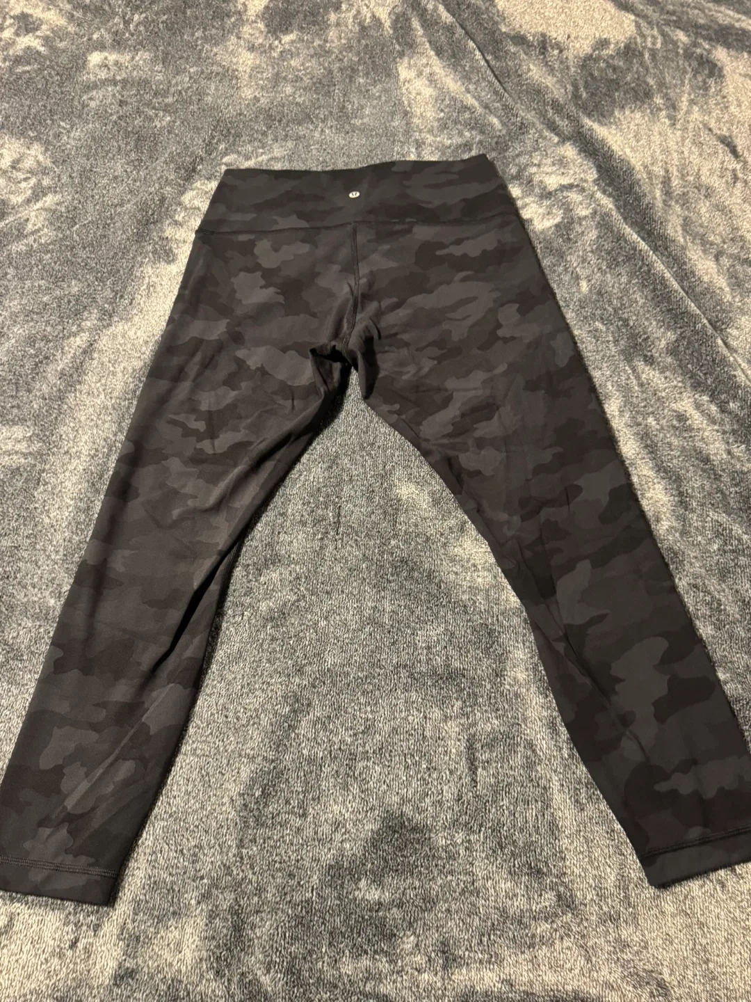 Lululemon Align Leggings Size 12 image indicator(2)