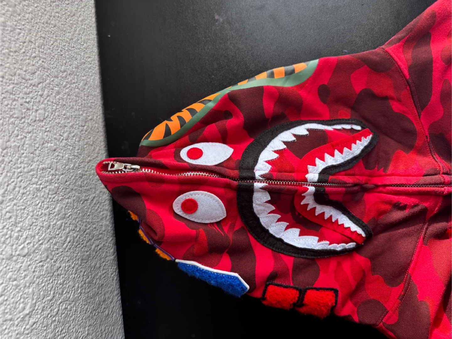 Bathing Ape (BAPE) Red Camo Shark Hoodie - photo 3
