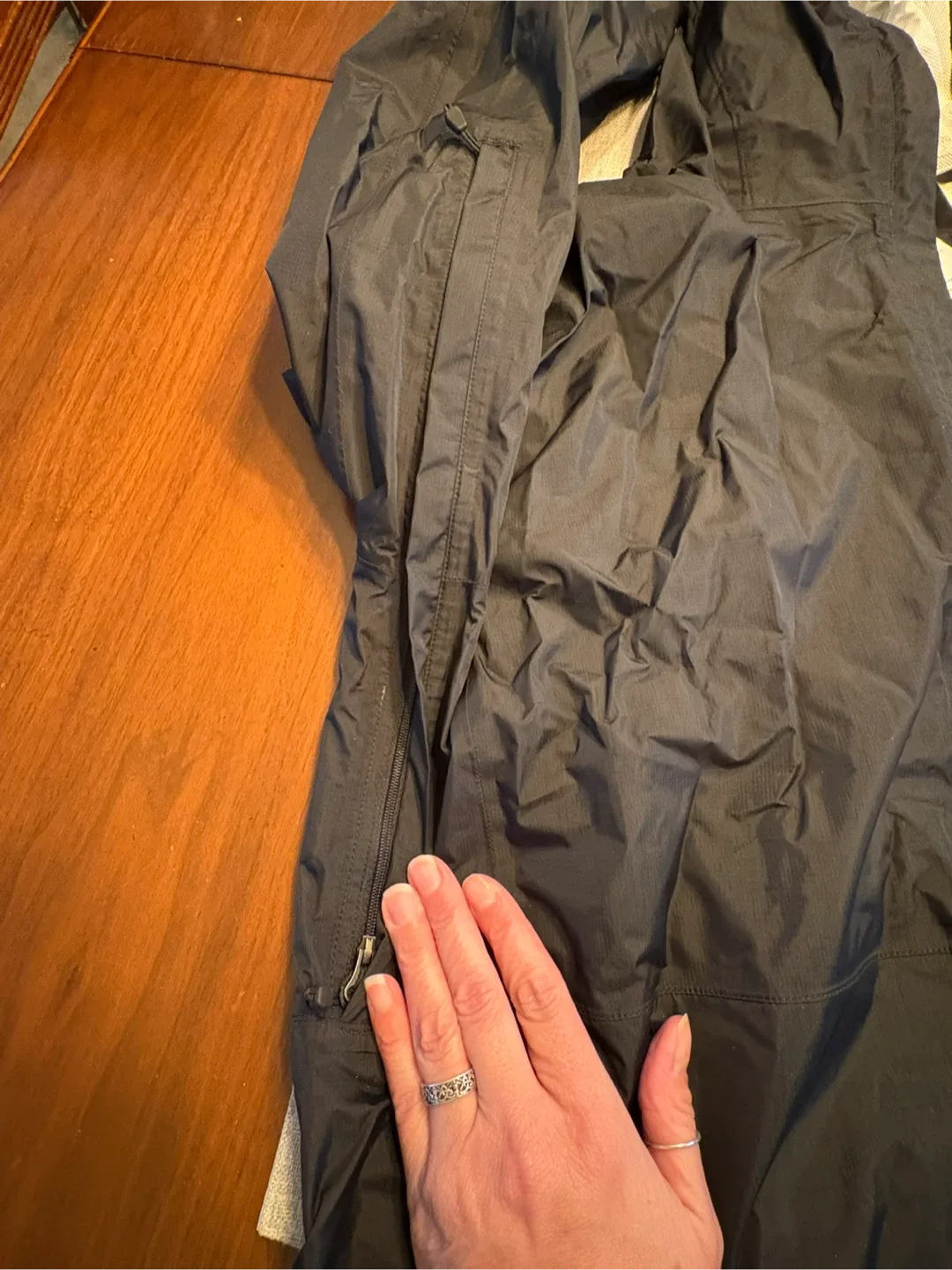 Mountain Equipment Co-op Hammer Jacket - XL image indicator(5)