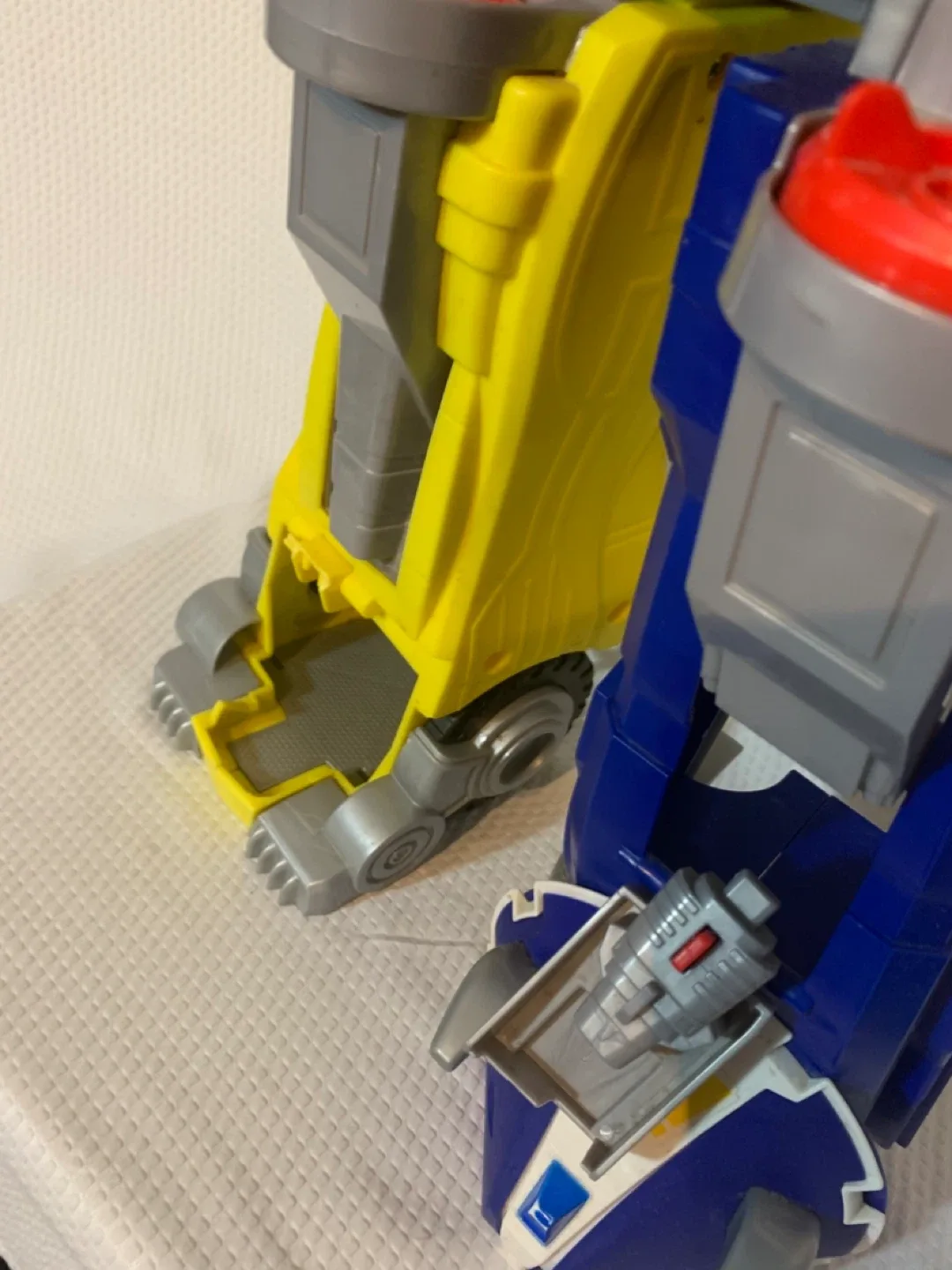 Imaginext Mighty Morphin Power Rangers Megazord 2015 Large 27” image indicator(6)