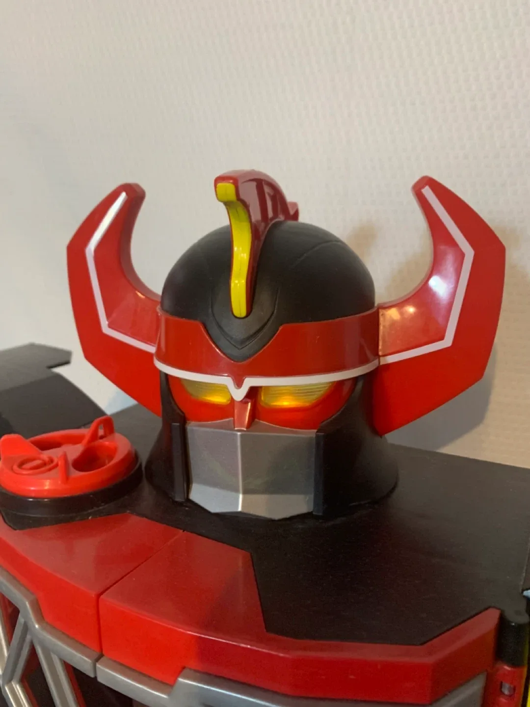 Imaginext Mighty Morphin Power Rangers Megazord 2015 Large 27” image indicator(7)