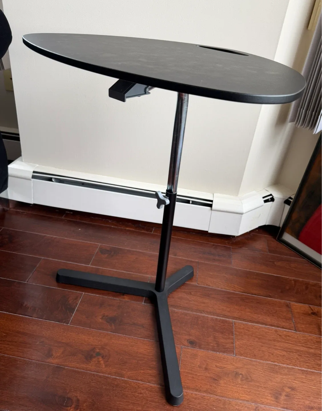 Adjustable Height Laptop Stand - Black image indicator(2)