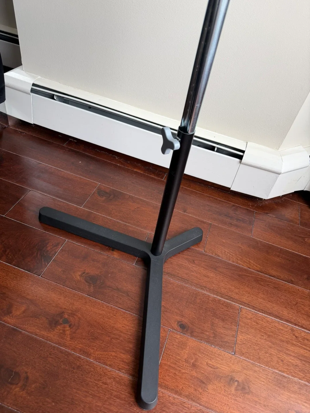 Adjustable Height Laptop Stand - Black image indicator(3)