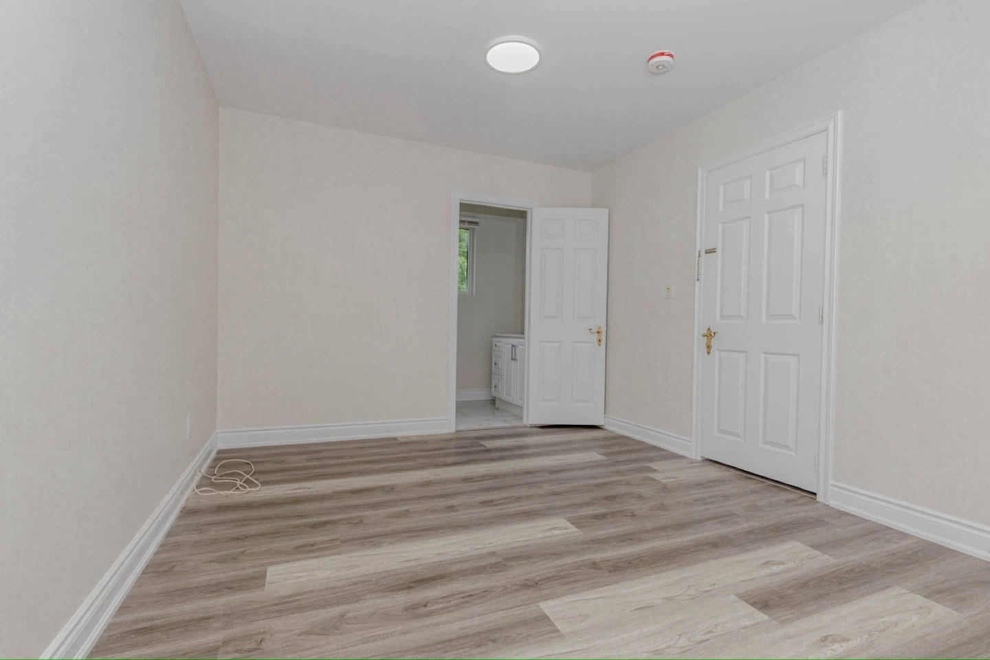 House for Rent - photo 2
