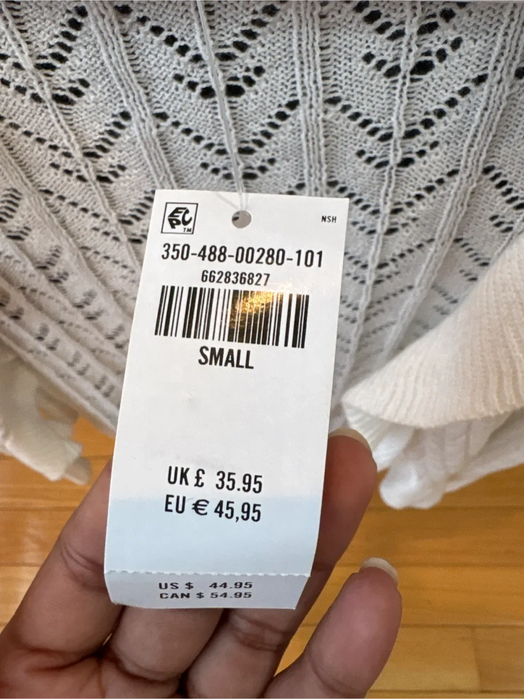Hollister White Cardigan - Size Small image indicator(2)