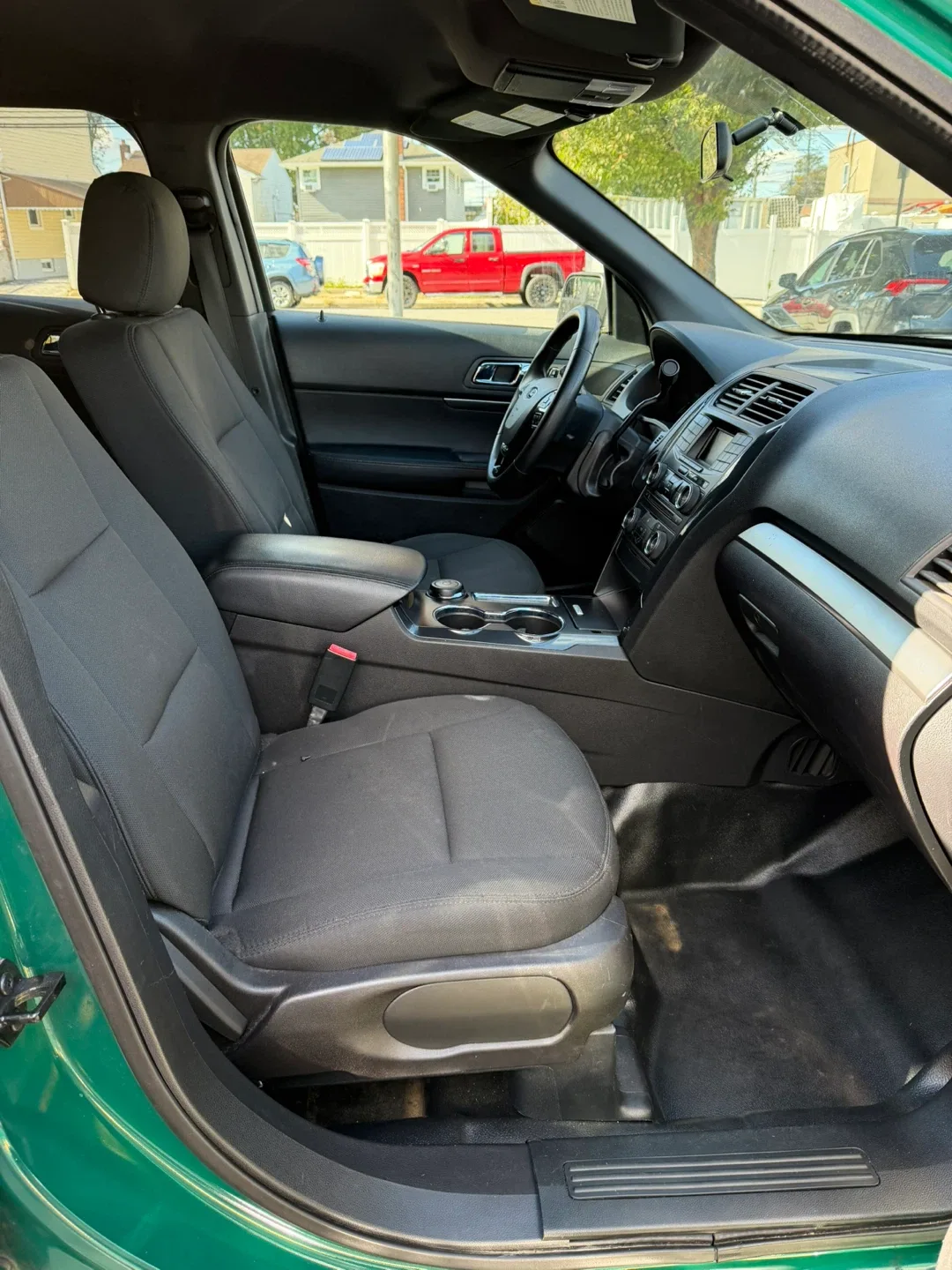 2017 Ford Explorer image indicator(6)