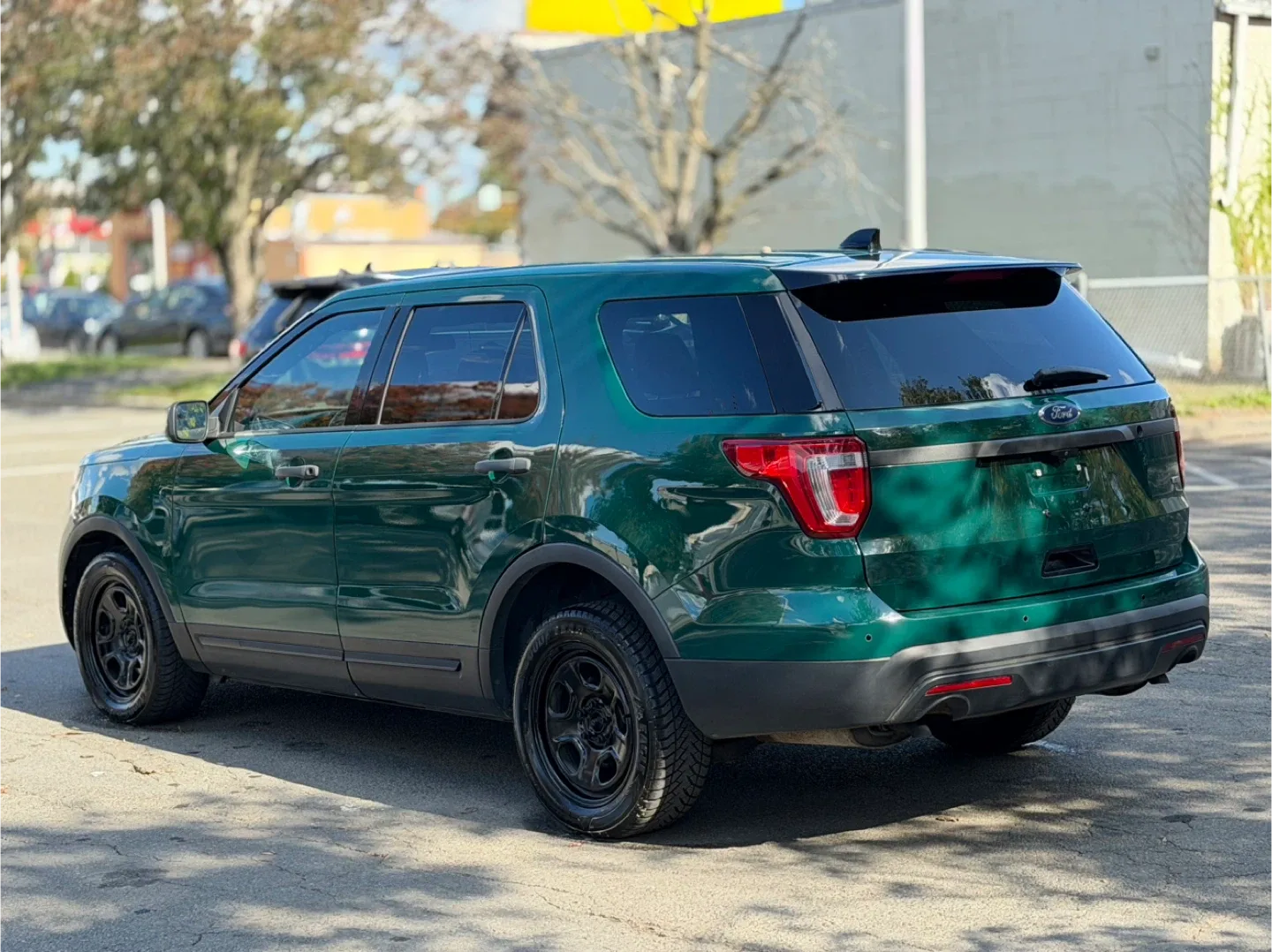 2017 Ford Explorer image indicator(3)