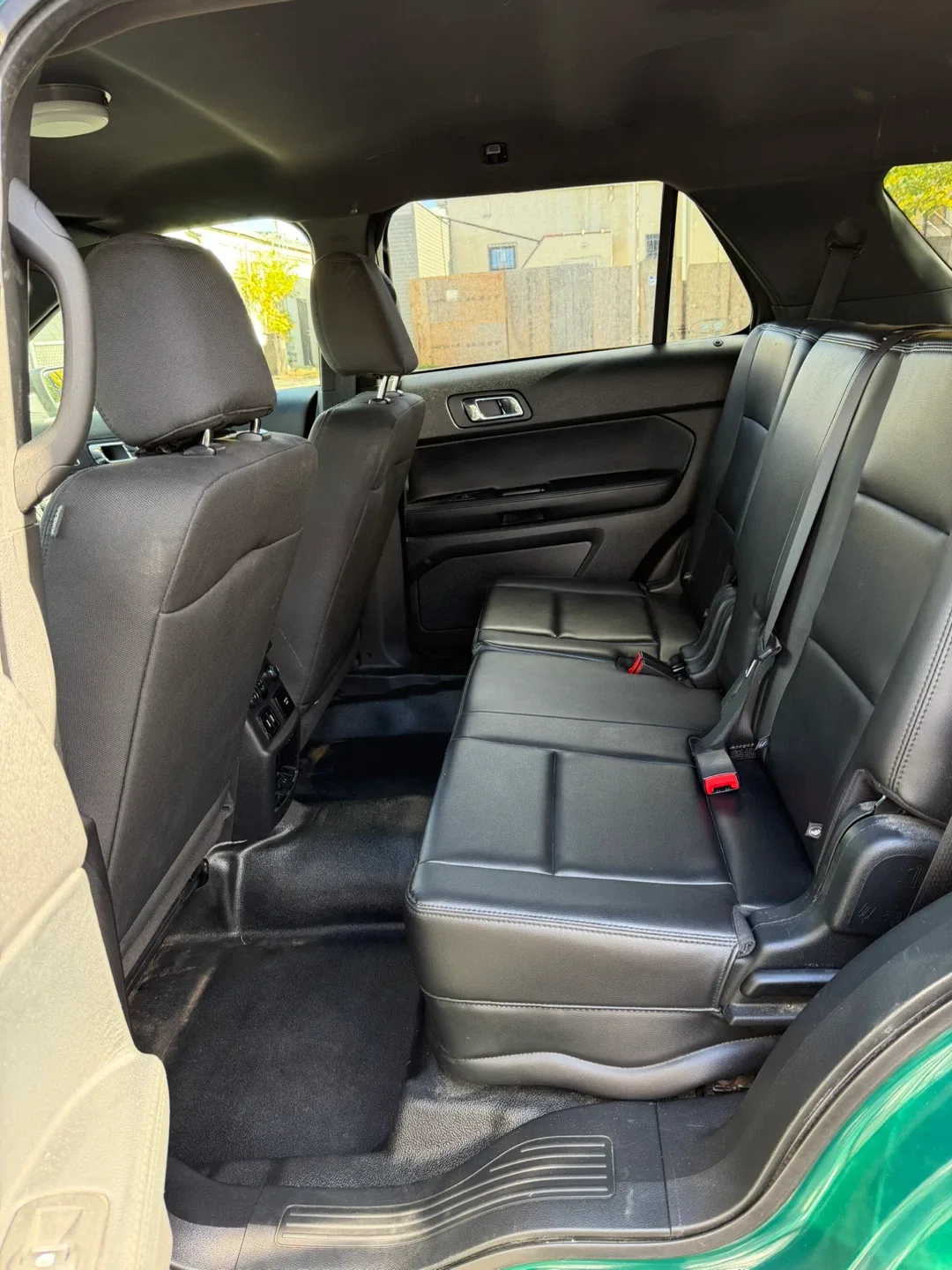 2017 Ford Explorer image indicator(7)