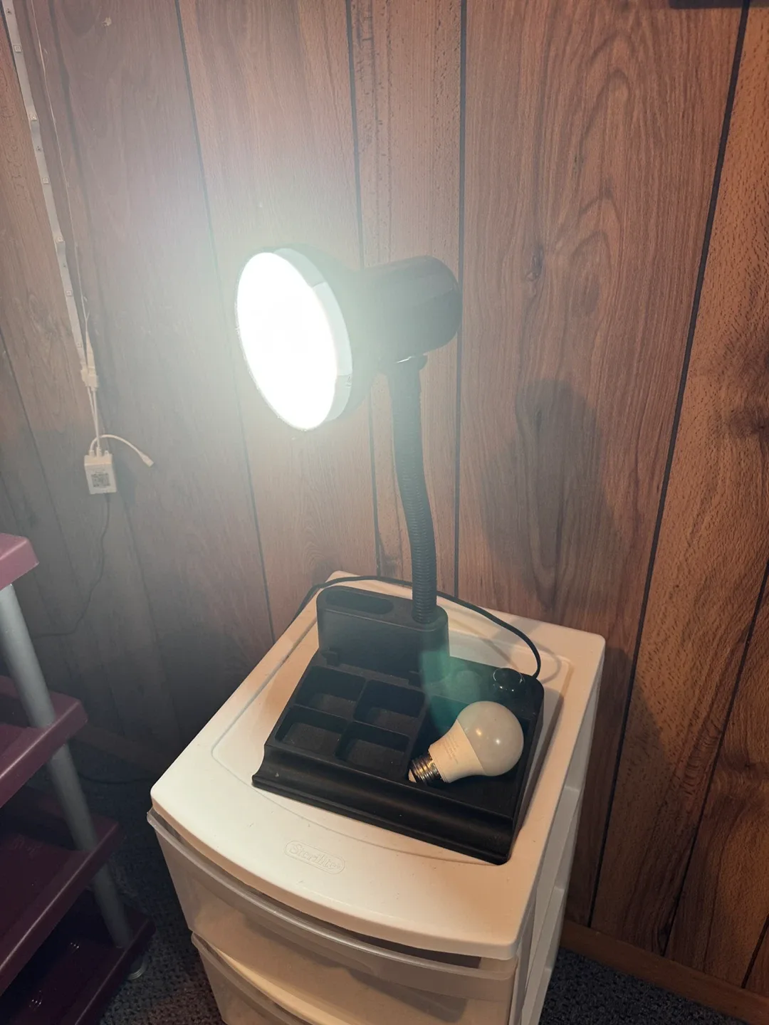 Black Desk Lamp with Organizer Base image indicator(3)