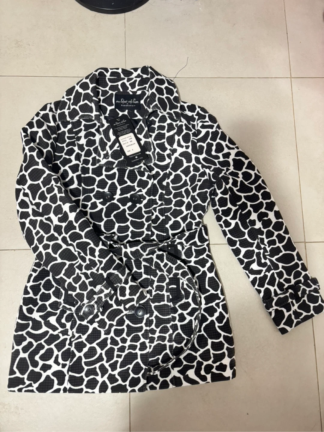 Trench Coat - Black and White Print