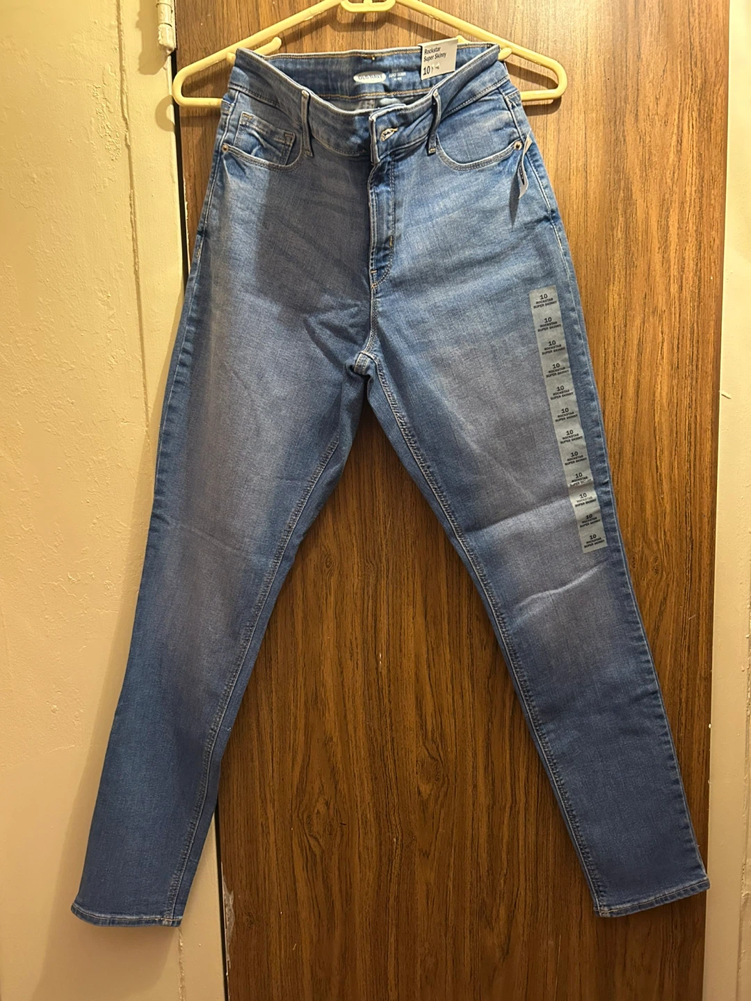 Old Navy Rockstar Super Skinny Jeans - Size 10