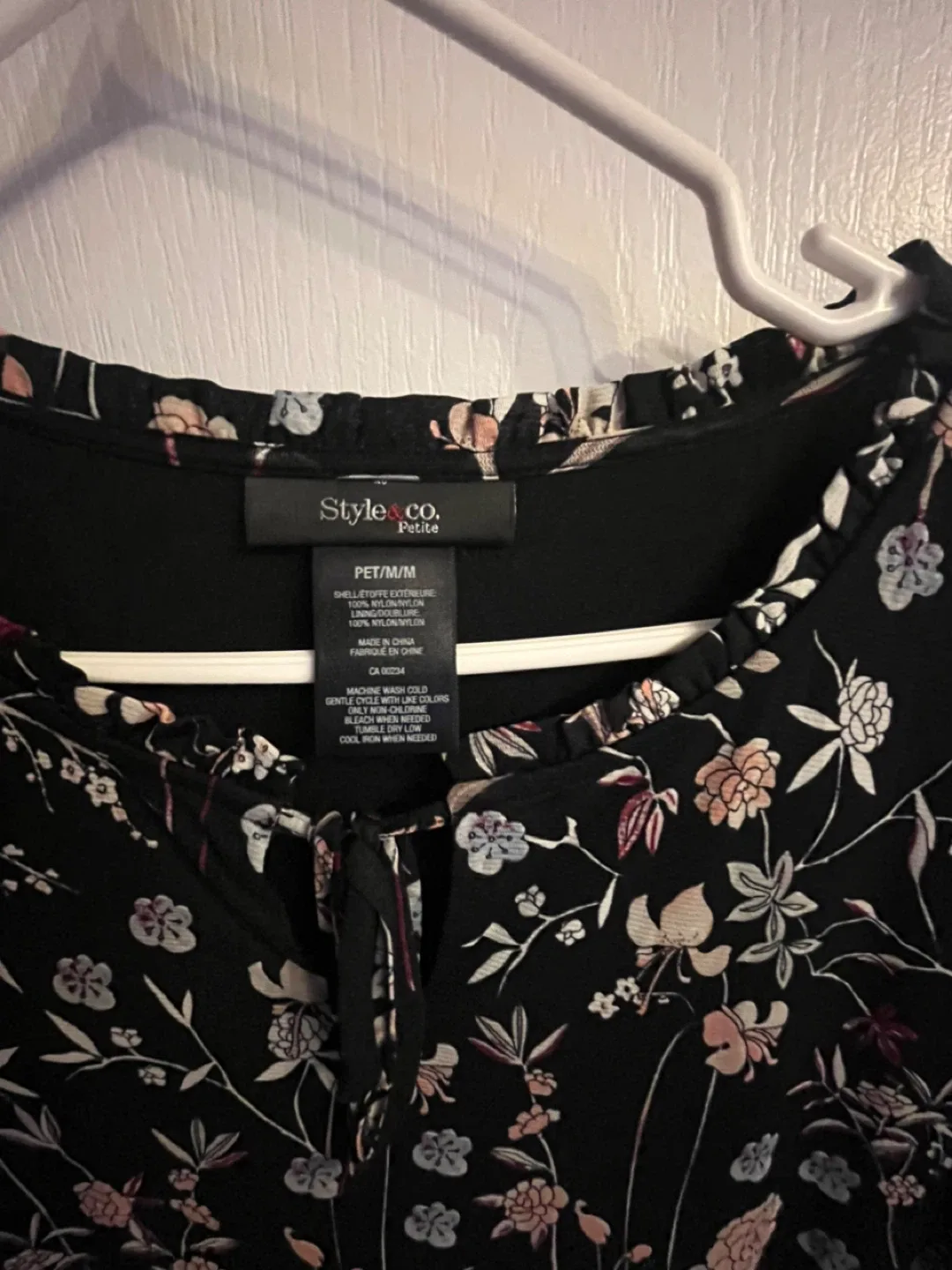 Style&co. Petite Floral Print Blouse P/M image indicator(3)