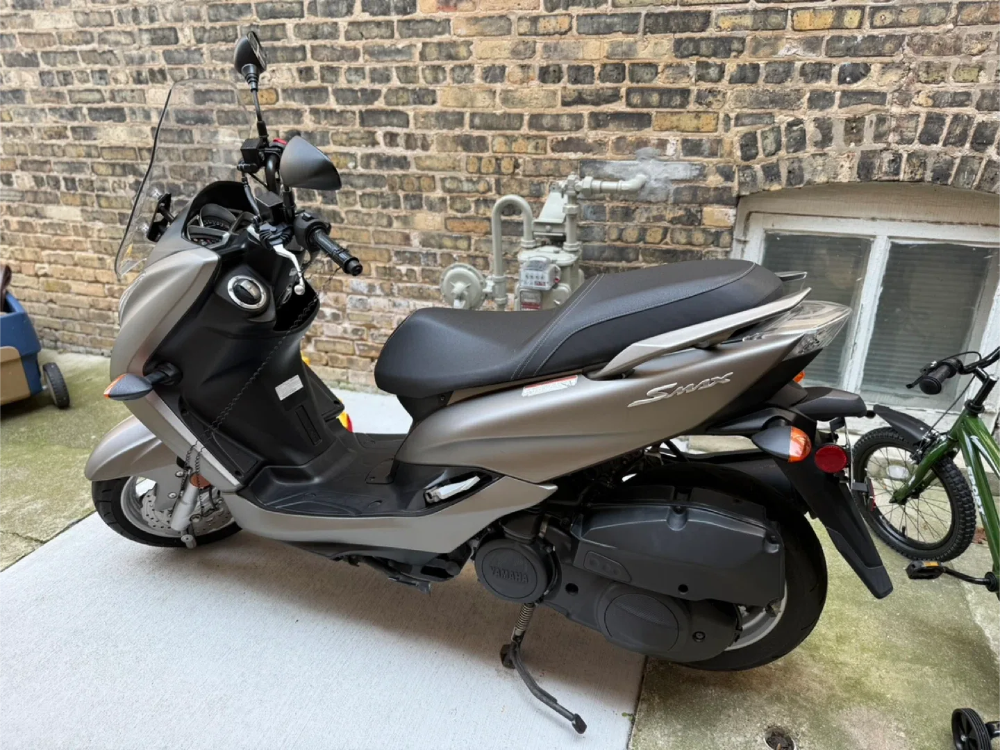 Yamaha SMAX Scooter image indicator(3)