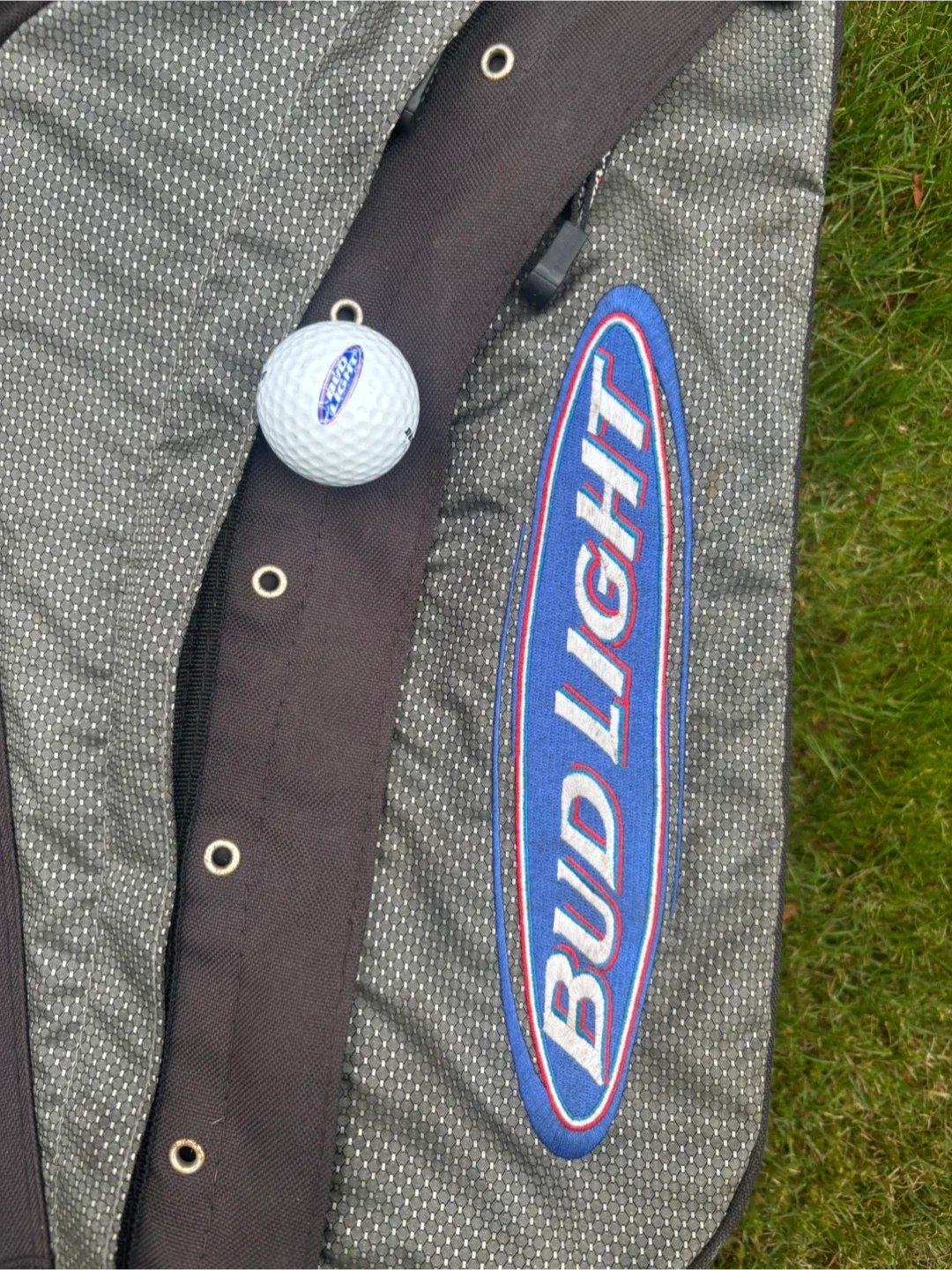 Bud Light Golf Bag - Great Condition! image indicator(3)