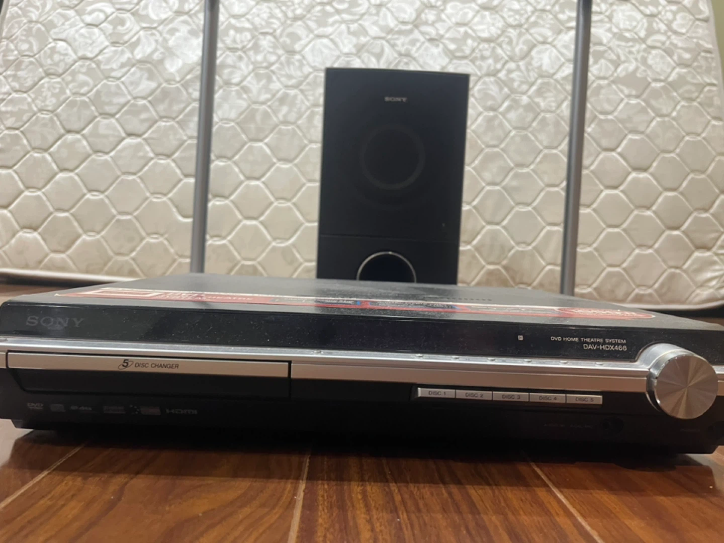 Sony DAV-HDX466 DVD Home Theatre System - photo 5