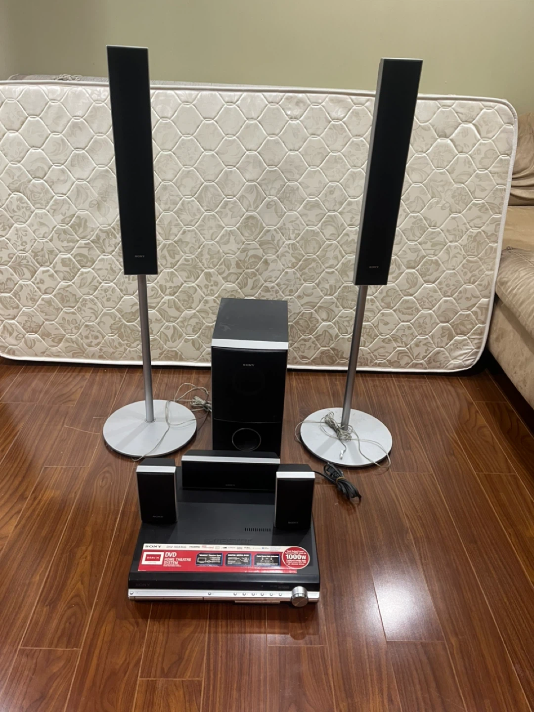 Sony DAV-HDX466 DVD Home Theatre System - photo 3