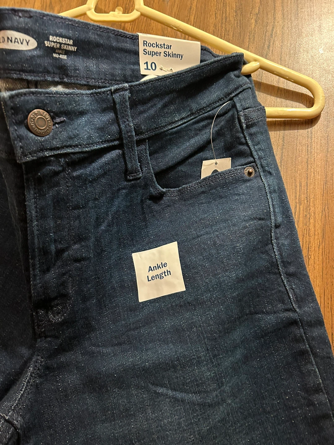 Old Navy Rockstar Super Skinny Jeans - Size 10 - photo 3