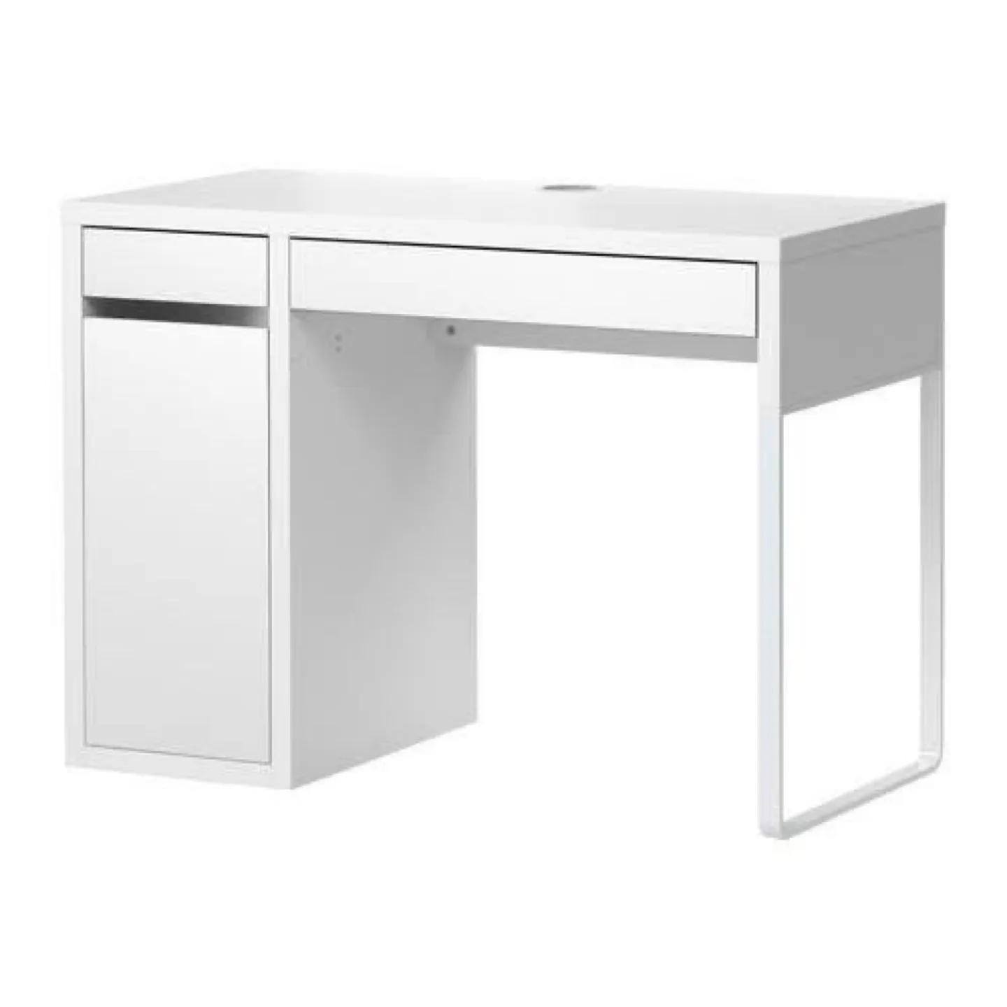 IKEA Micke White Desk thumbnail