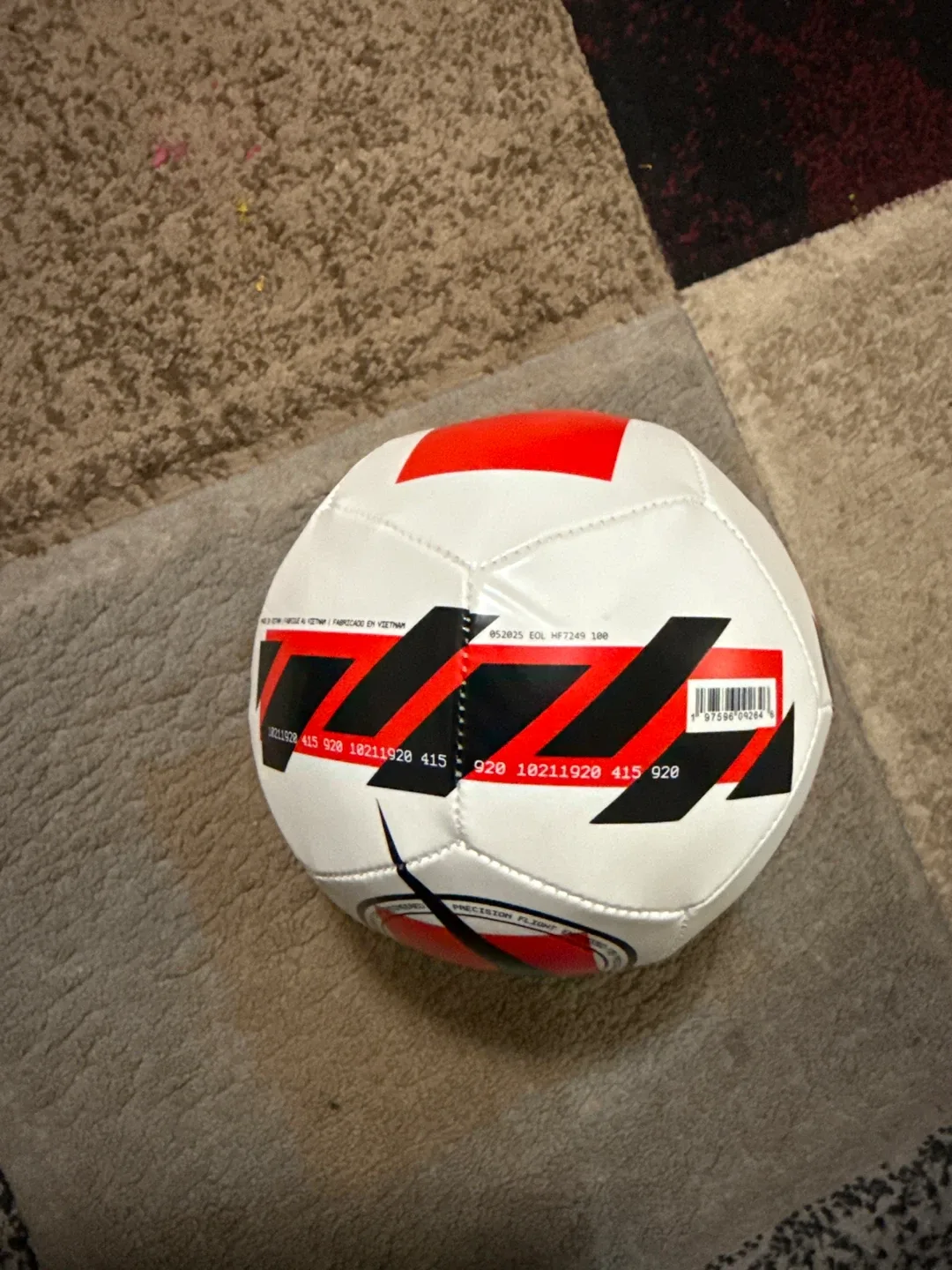 Nike Precision Flight Soccer Ball image indicator(2)