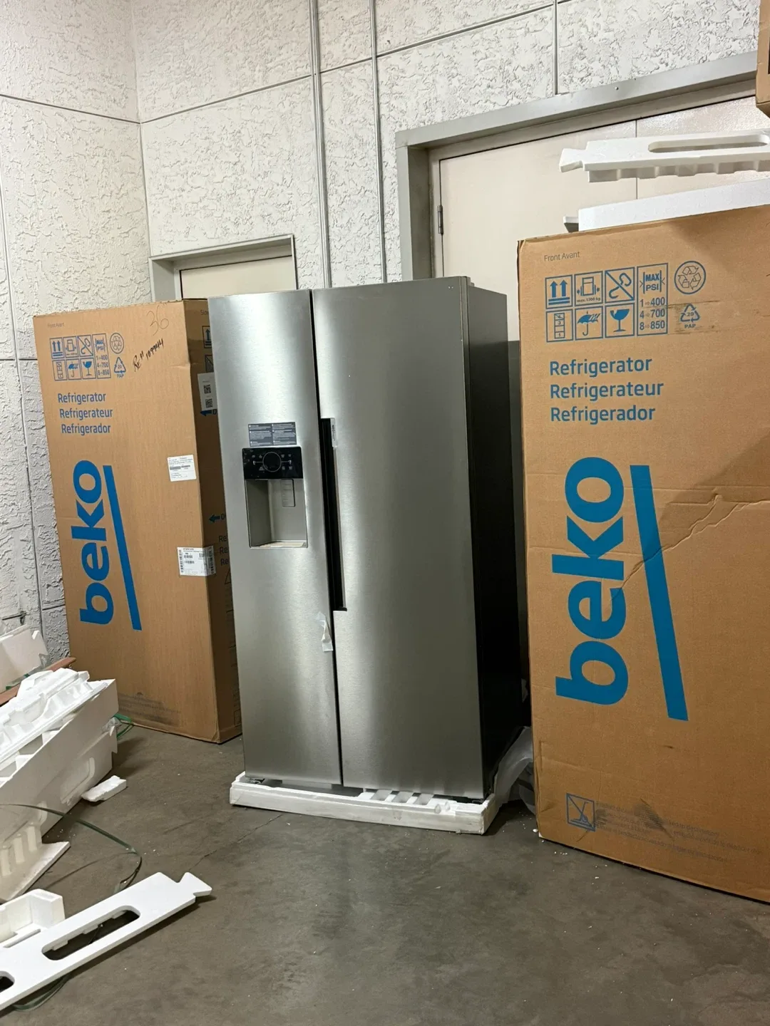 Beko Refrigerator - New in Box image indicator(2)