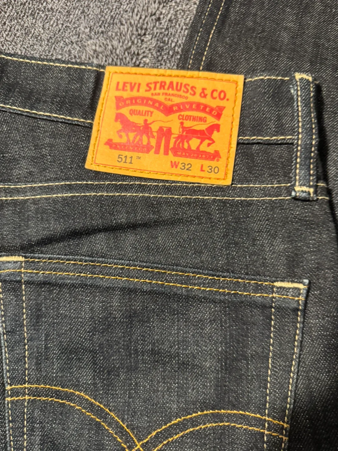 Levi's 511 Jeans, W32 L30 image indicator(4)
