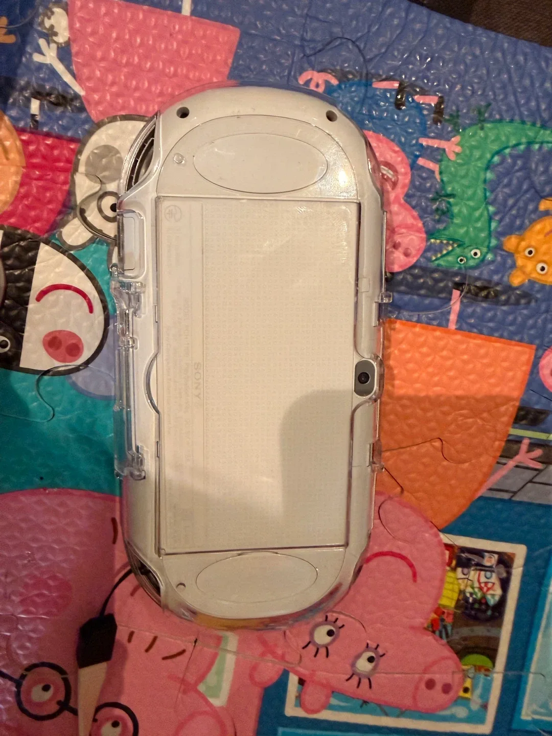 Sony PS Vita with 3g image indicator(2)