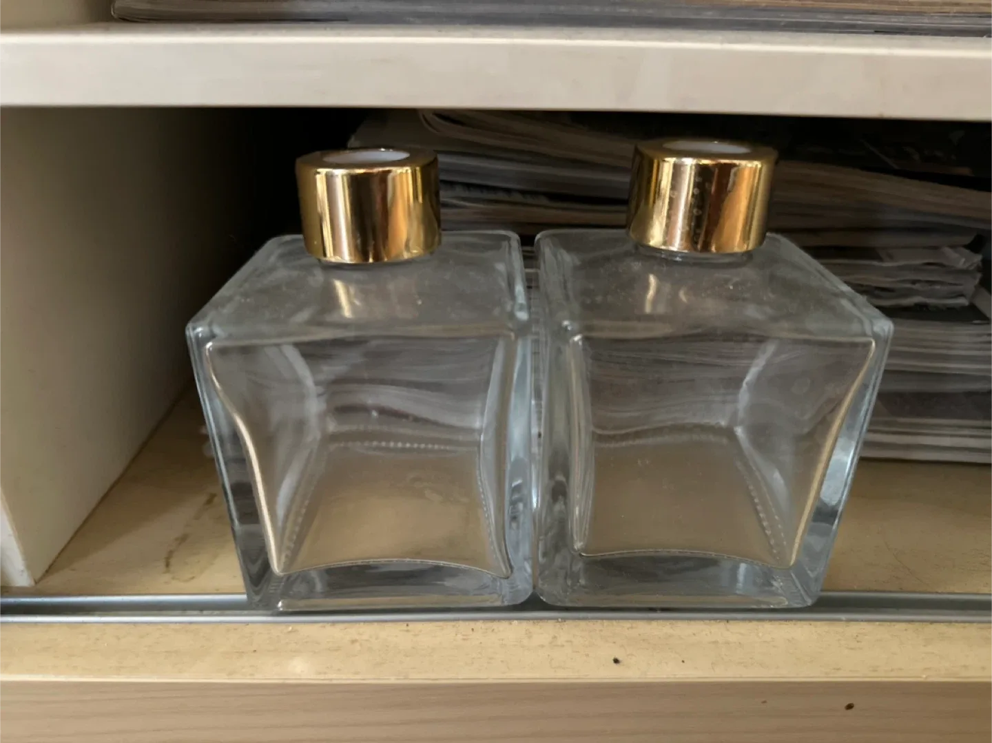 4 Hearth & Hand Glass Reed Diffuser & Vases image indicator(2)