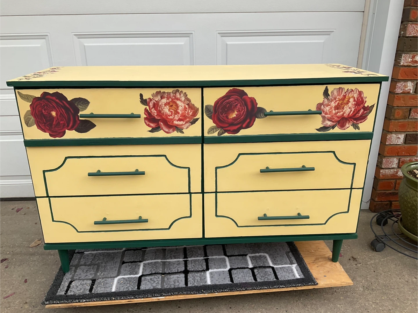 Vintage Yellow Floral Dresser - photo 3