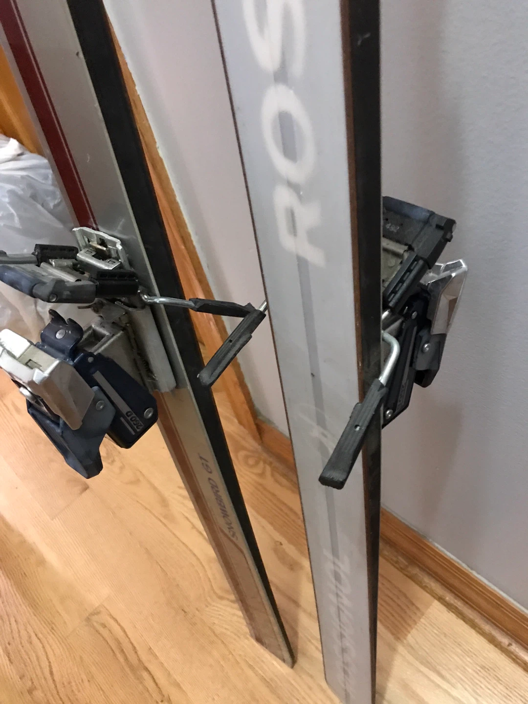Rossignol Snowbird GT Skis w/ Tyrolia 260 Bindings - photo 5