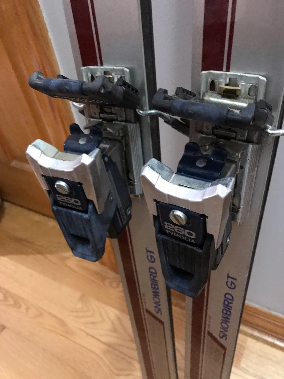 Rossignol Snowbird GT Skis w/ Tyrolia 260 Bindings - photo 4