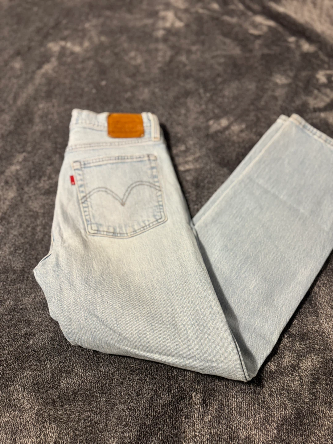 Levi's Wedgie Straight Jeans - Size 27