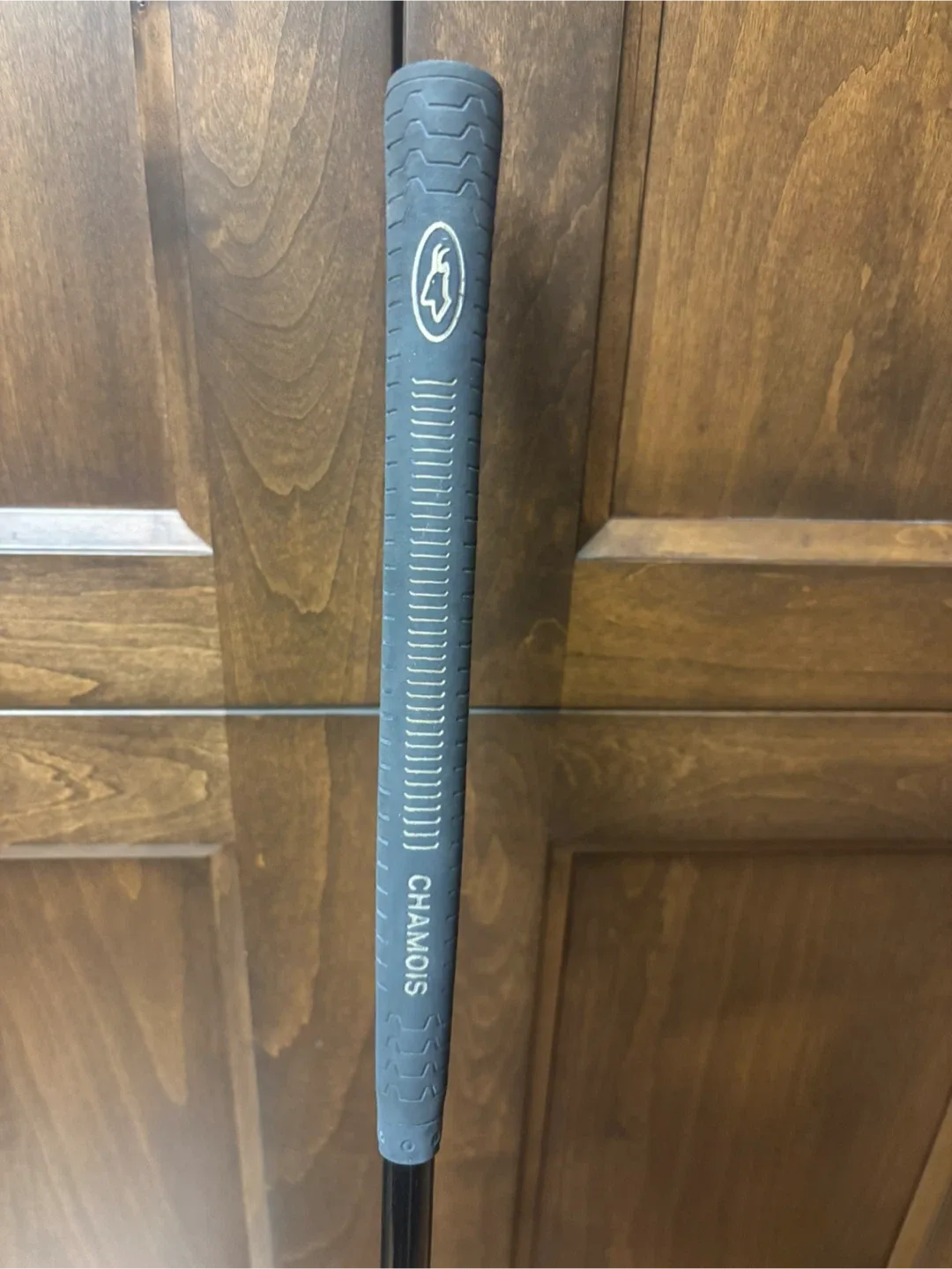 Crown Royal Oversize #6 Iron with cover. image indicator(7)