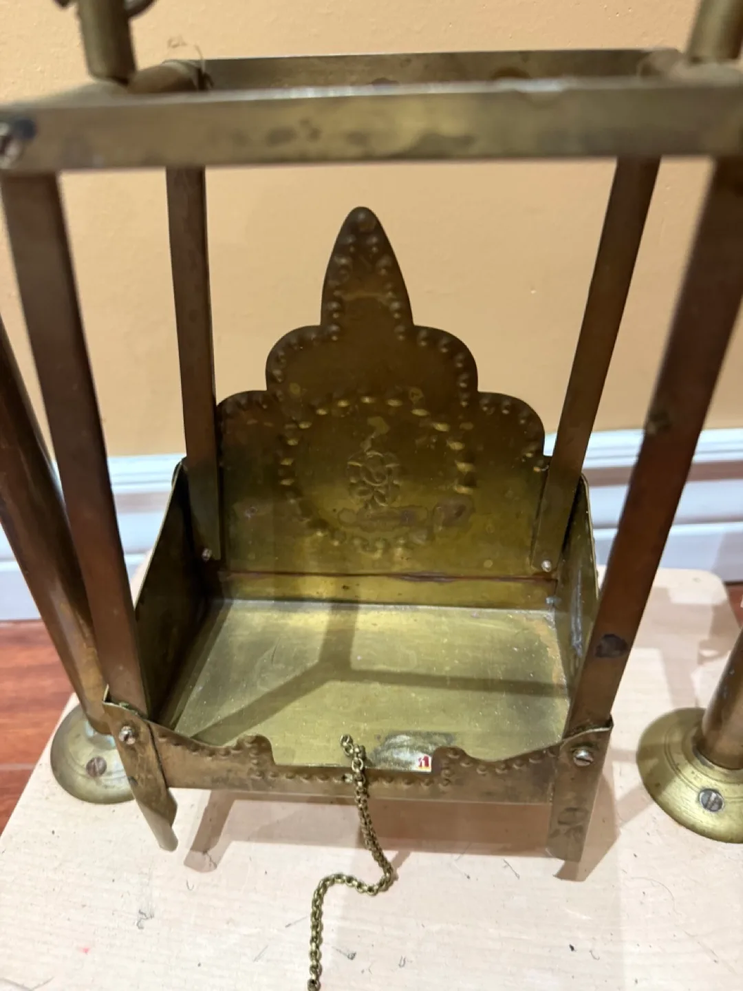 Brass Hanging Jhula for Kanha image indicator(2)