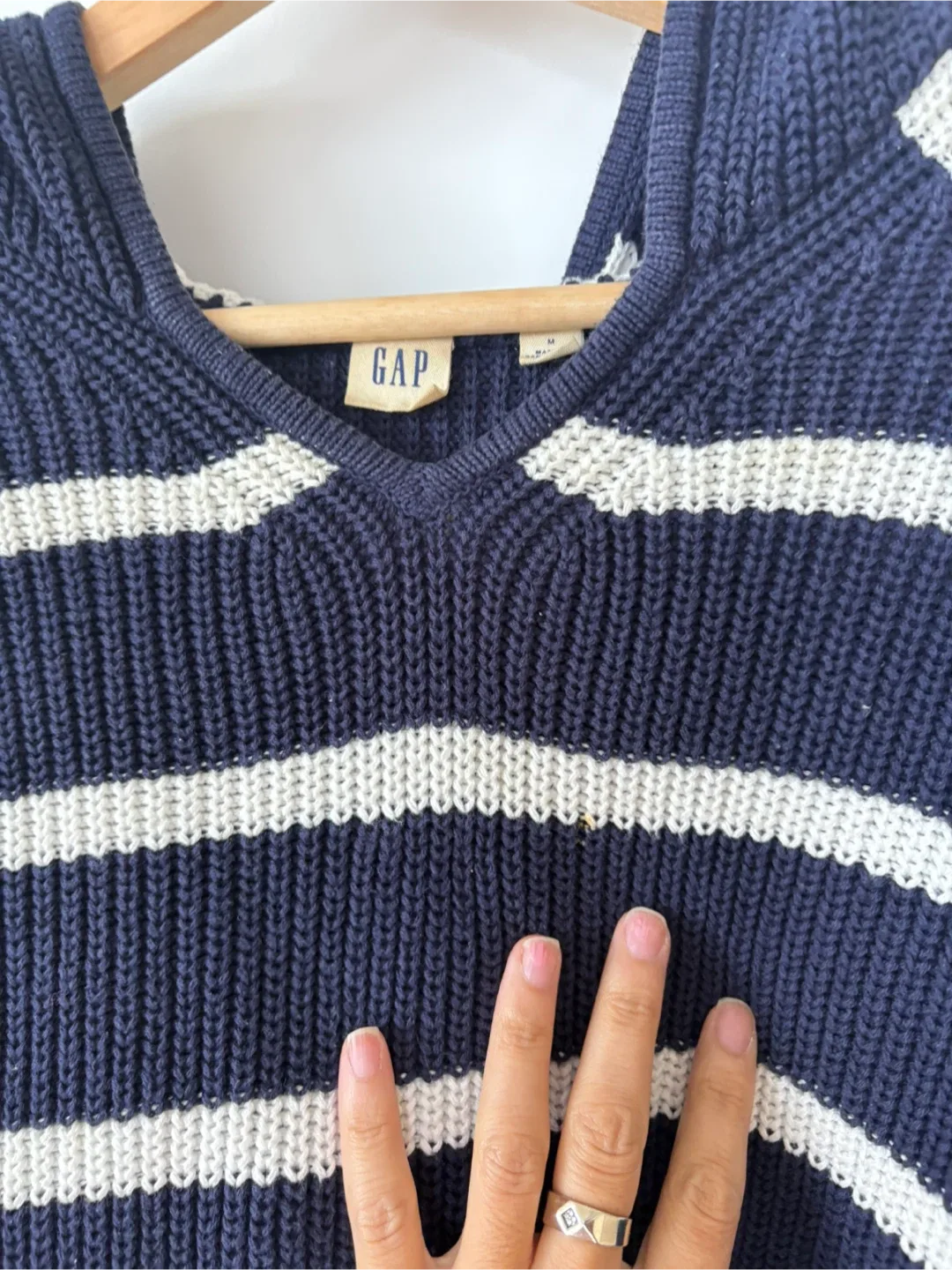 Gap Striped Knit Hoodie - Size M image indicator(5)