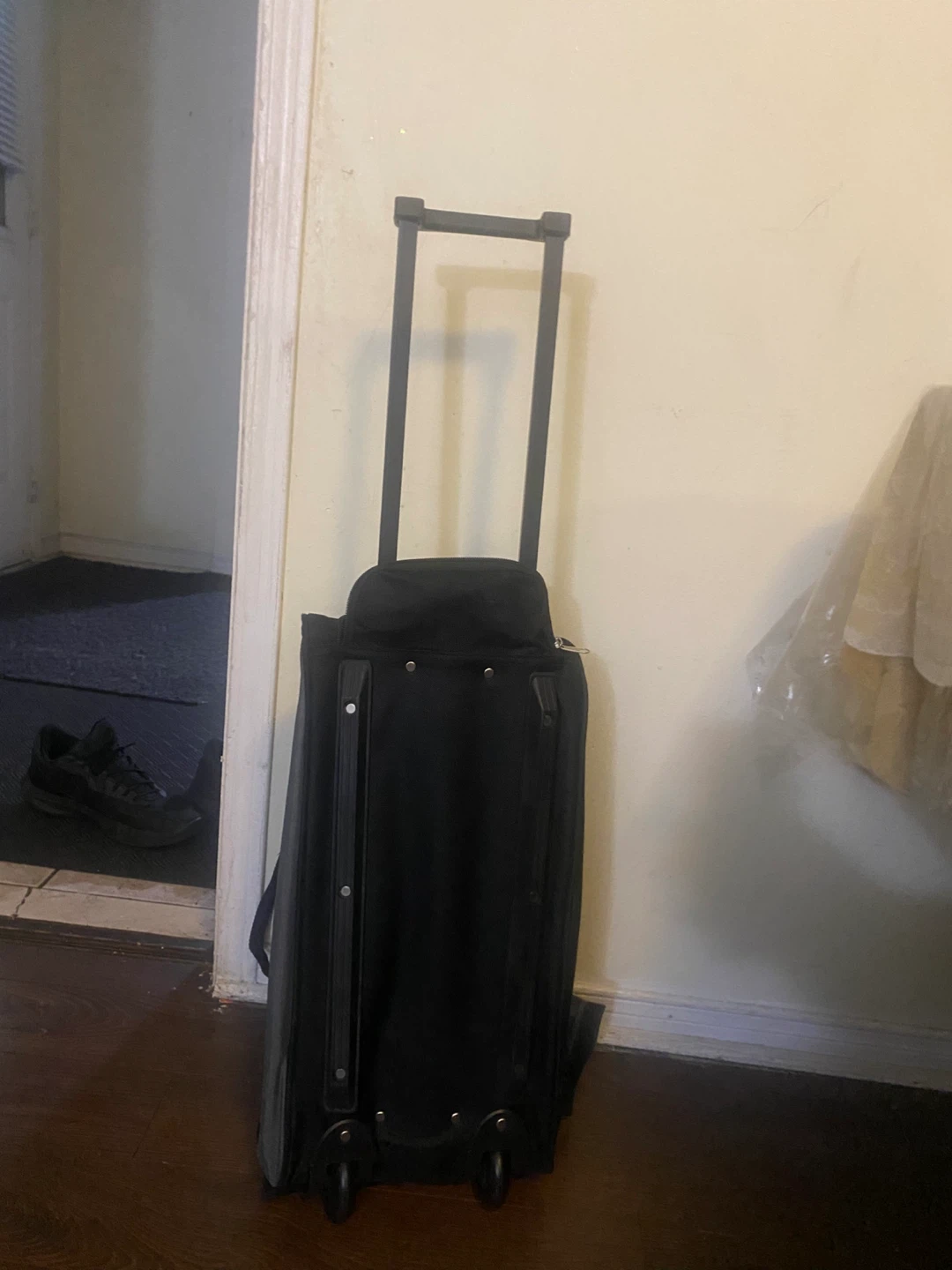 ITP Black Rolling Duffel Bag - photo 3