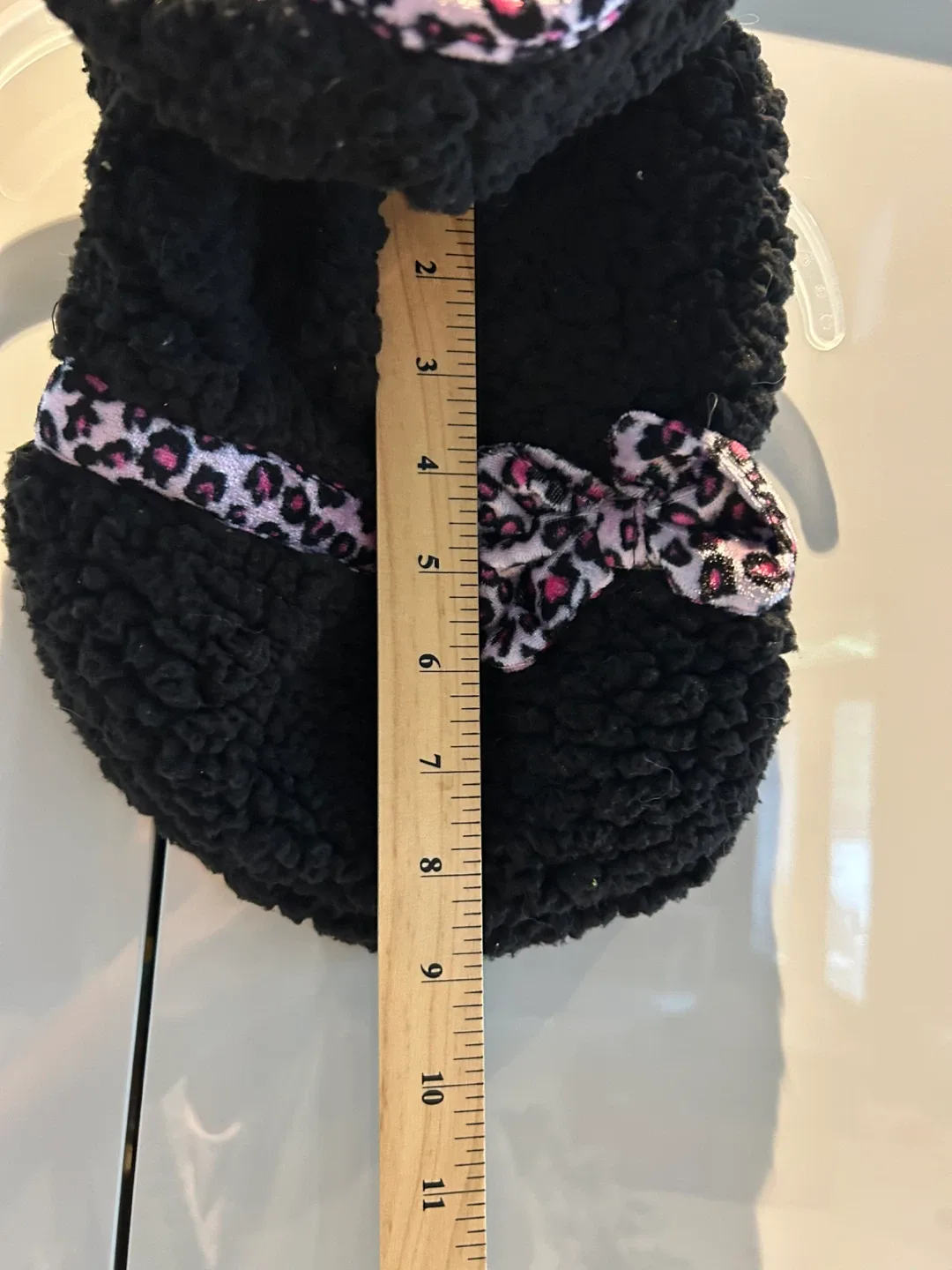 Black Dog Coat with Leopard Print Bow image indicator(4)